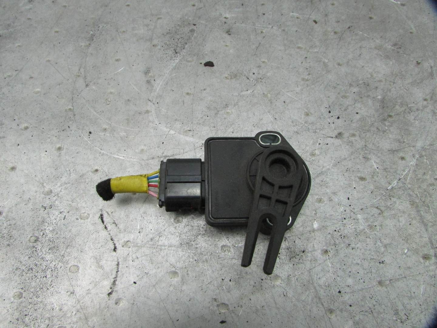 HYUNDAI IONIQ 17R rempedaalsensor gebruikt image 5