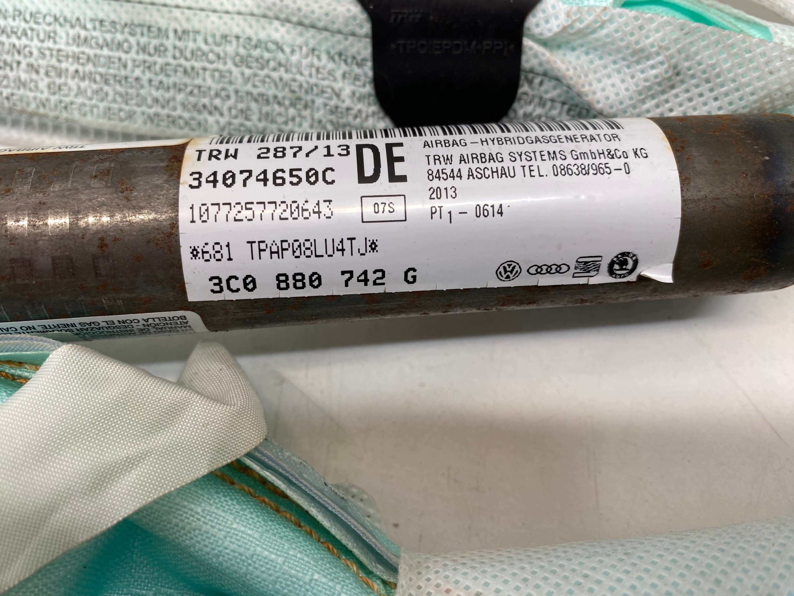 VW Passat B7 Curtain Airbag Right 3C0880742G
