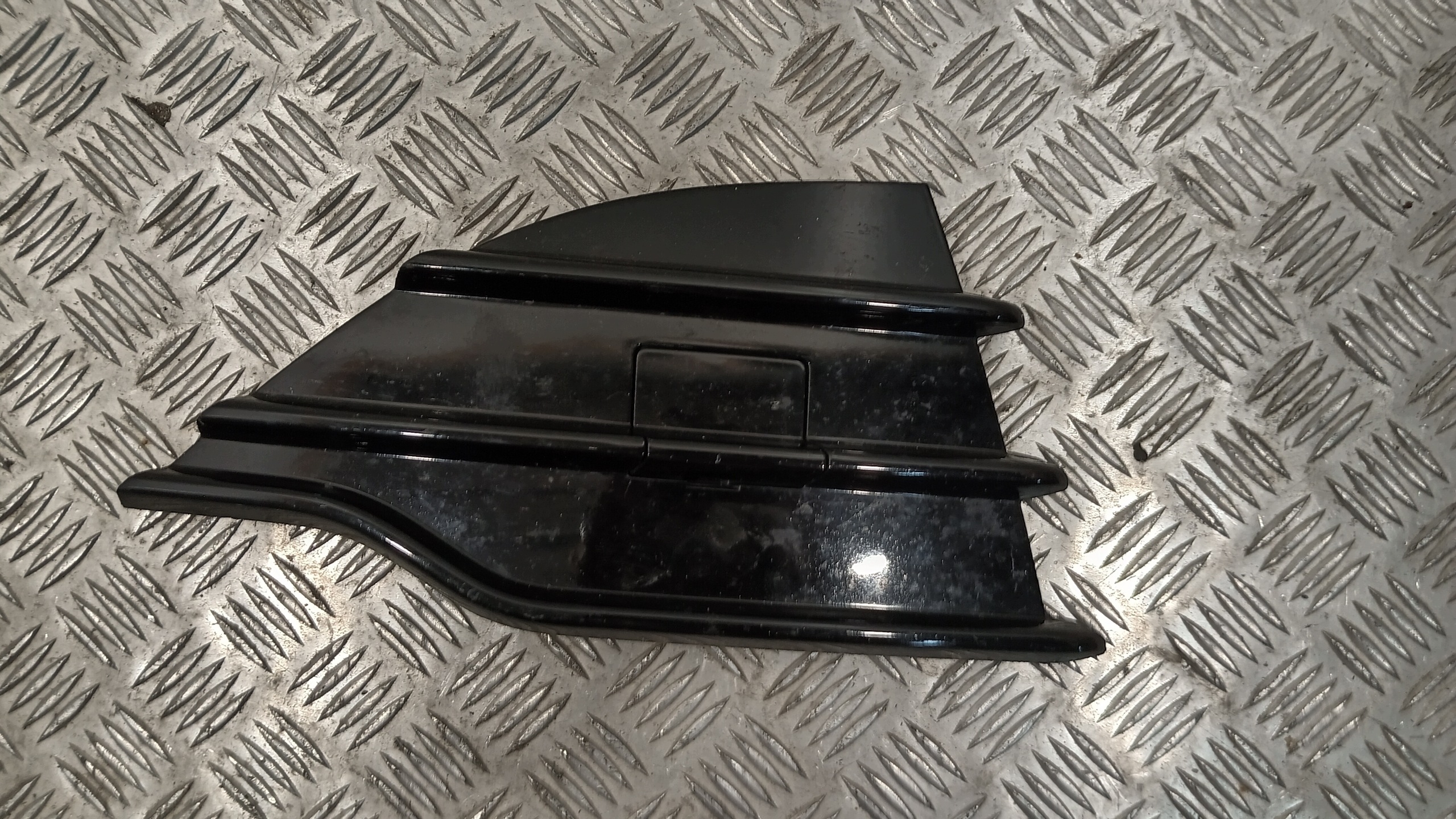 Rejilla Parachoques Ford Kuga MK2 Derecha image 2
