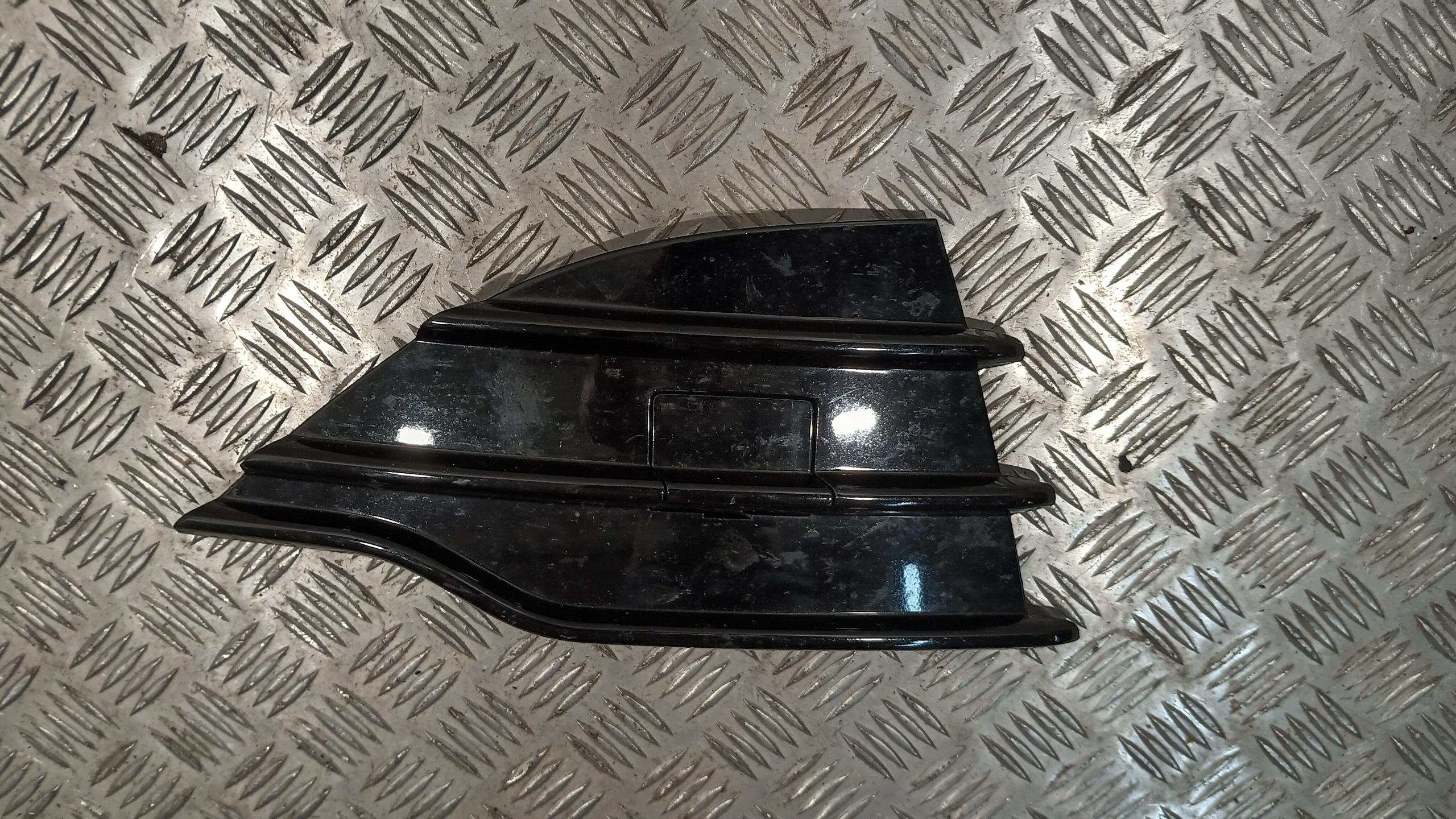 Rejilla Parachoques Ford Kuga MK2 Derecha image 3