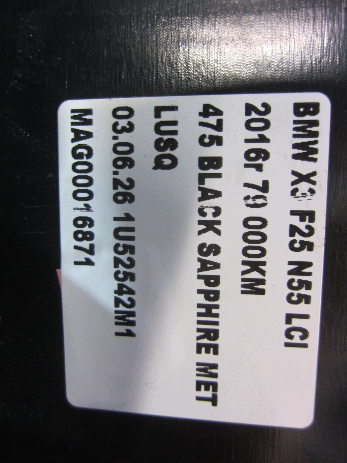 BMW X3 F25 cache coffre droit noir image 6