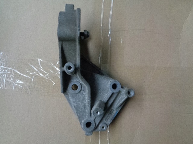 Fiat OE 5802081191 Achswellenhalterung