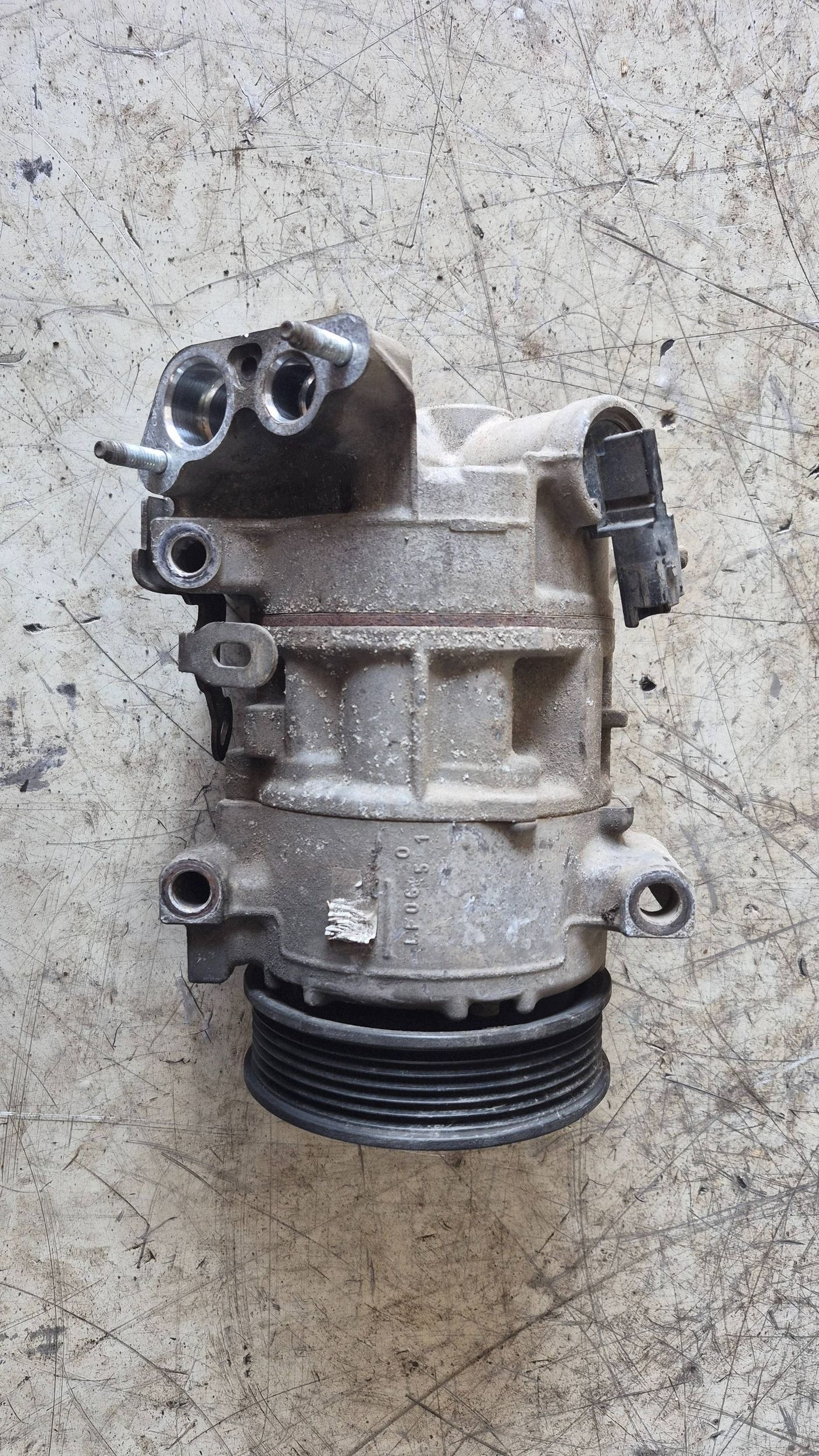Compressor de Ar Condicionado Opel Crossland X 2017 96758955880 image 2