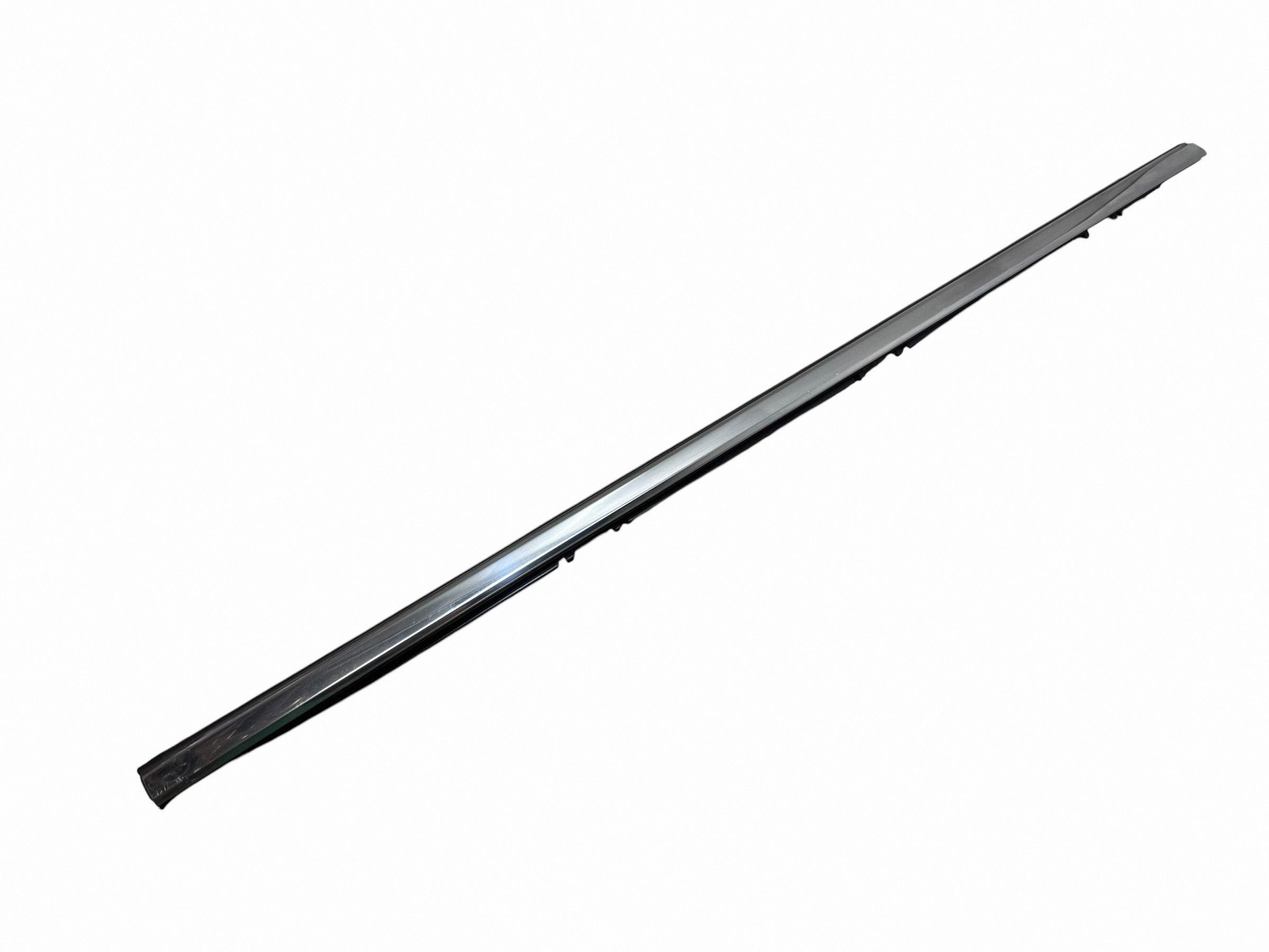 Citroen C4 III e-C4 2022 dörrlislist image 2