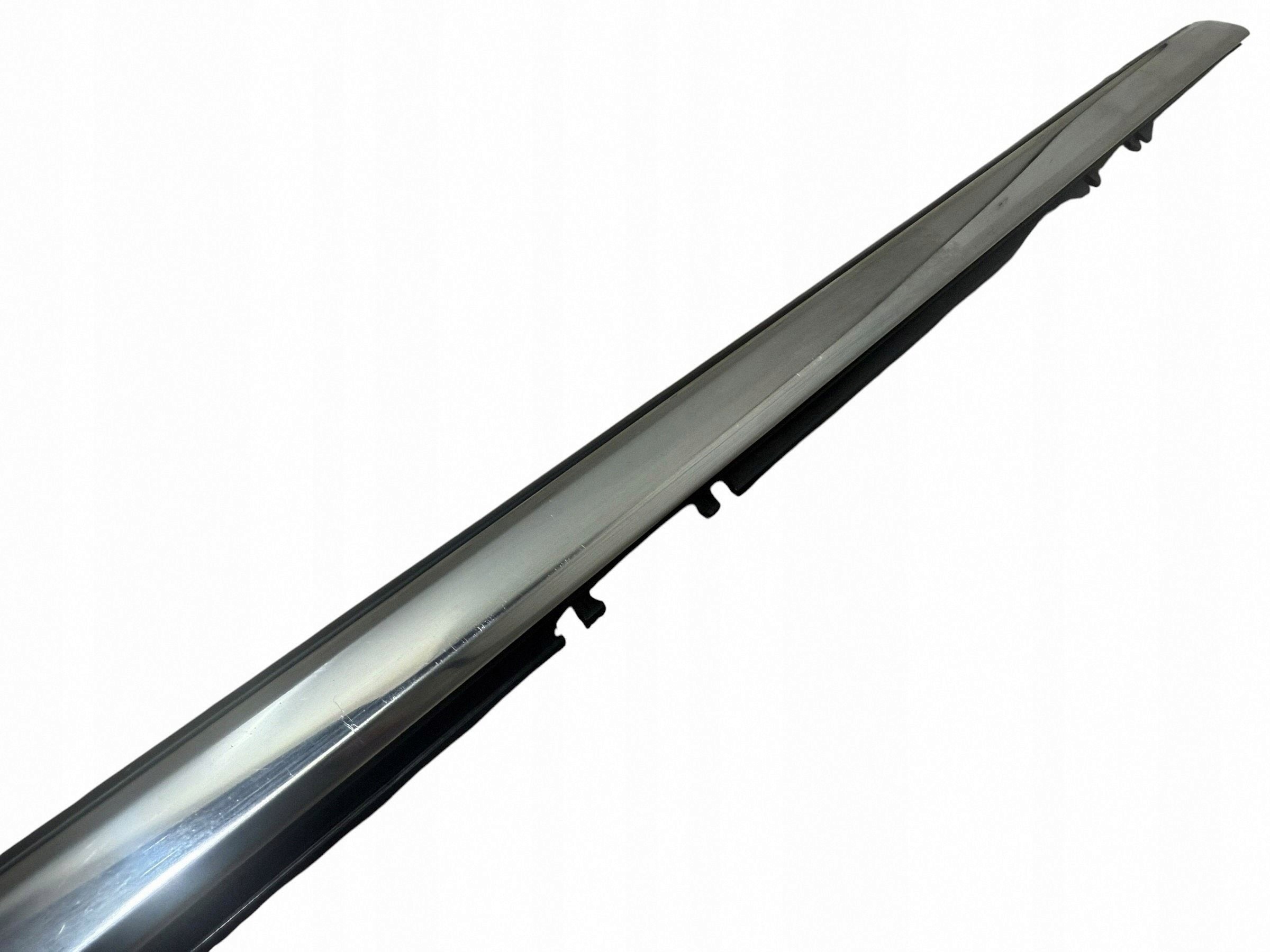 Citroen C4 III e-C4 2022 dörrlislist image 4