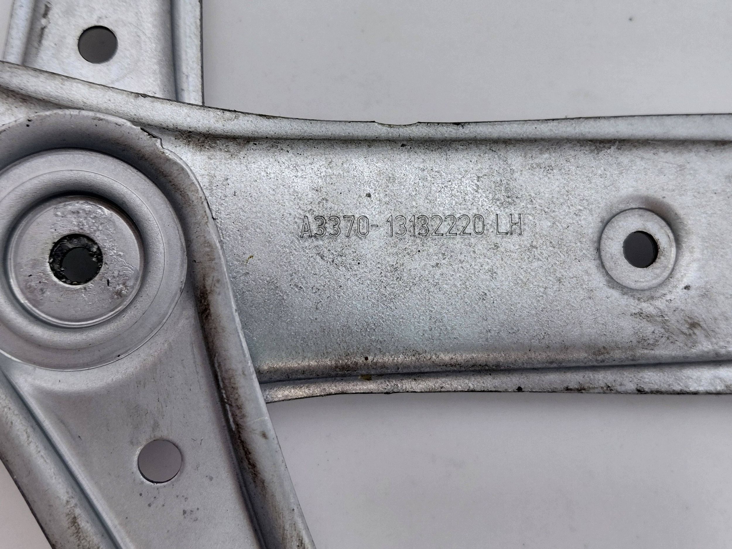 Elevador de Vidro Esquerdo Dianteiro Opel Zafira B 6 Pinos