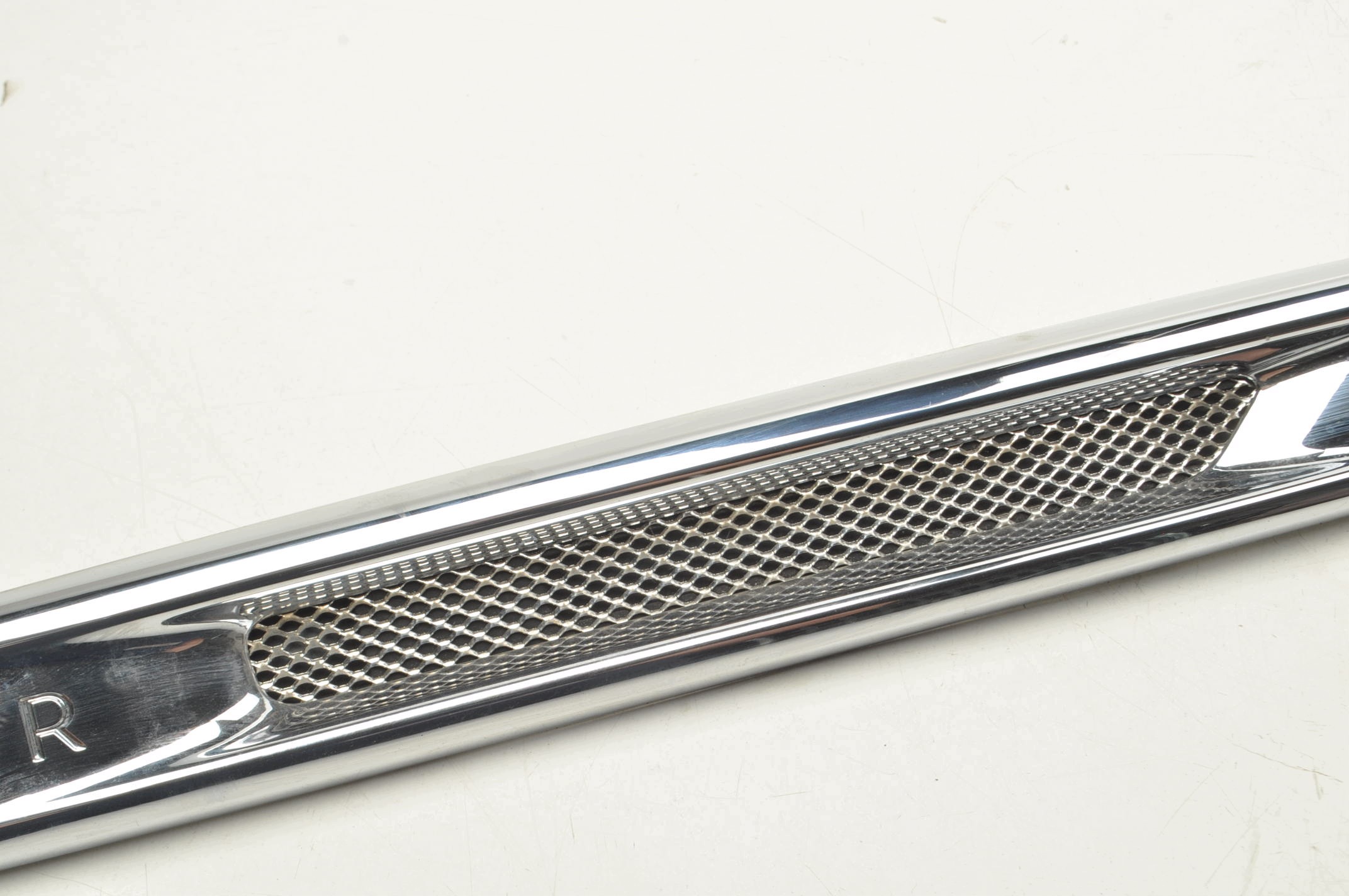 Jaguar XJ X351 Kotflügelverkleidung rechts AW93-280B10-AE
