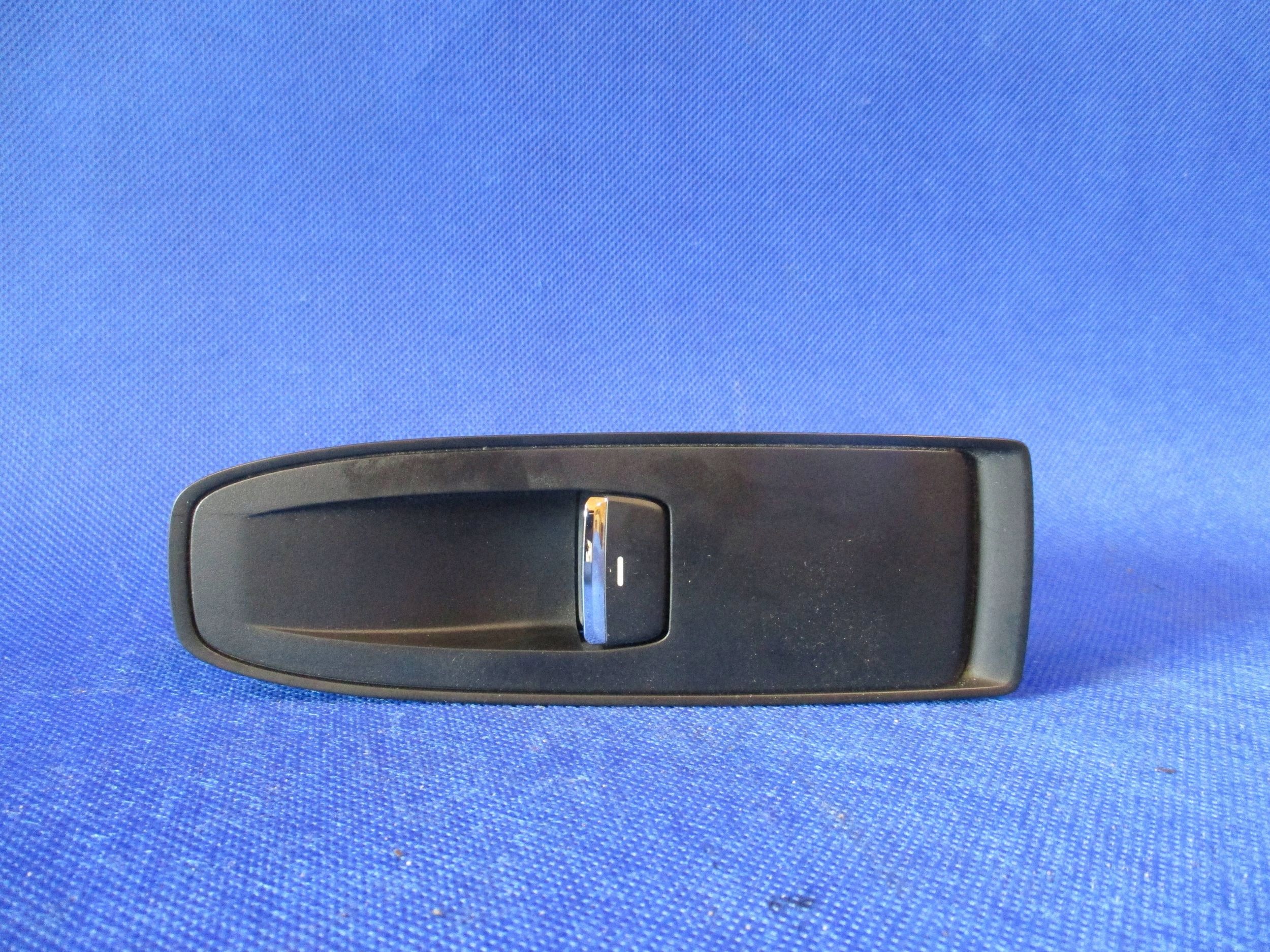 Commutateur de vitres Subaru Forester SK 83071FL210 image 2