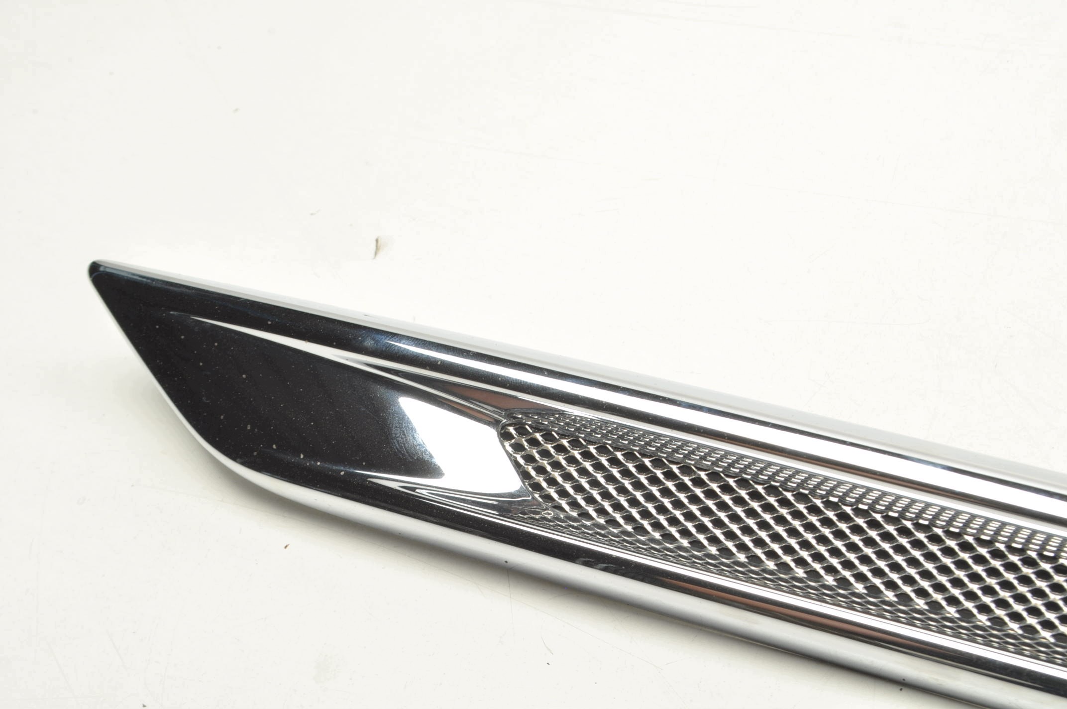 Jaguar XJ X351 Moldura Guarda-lamas Esquerda image 5