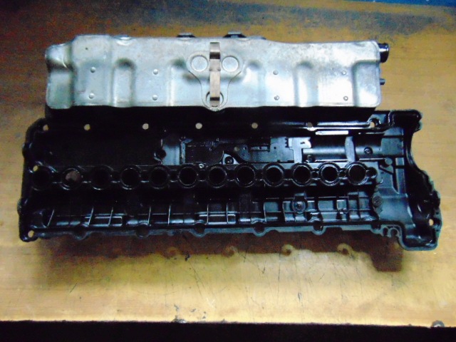 Couvre-culasse BMW E60 E90 X3 E83 M57 2.5d 3.0d image 7