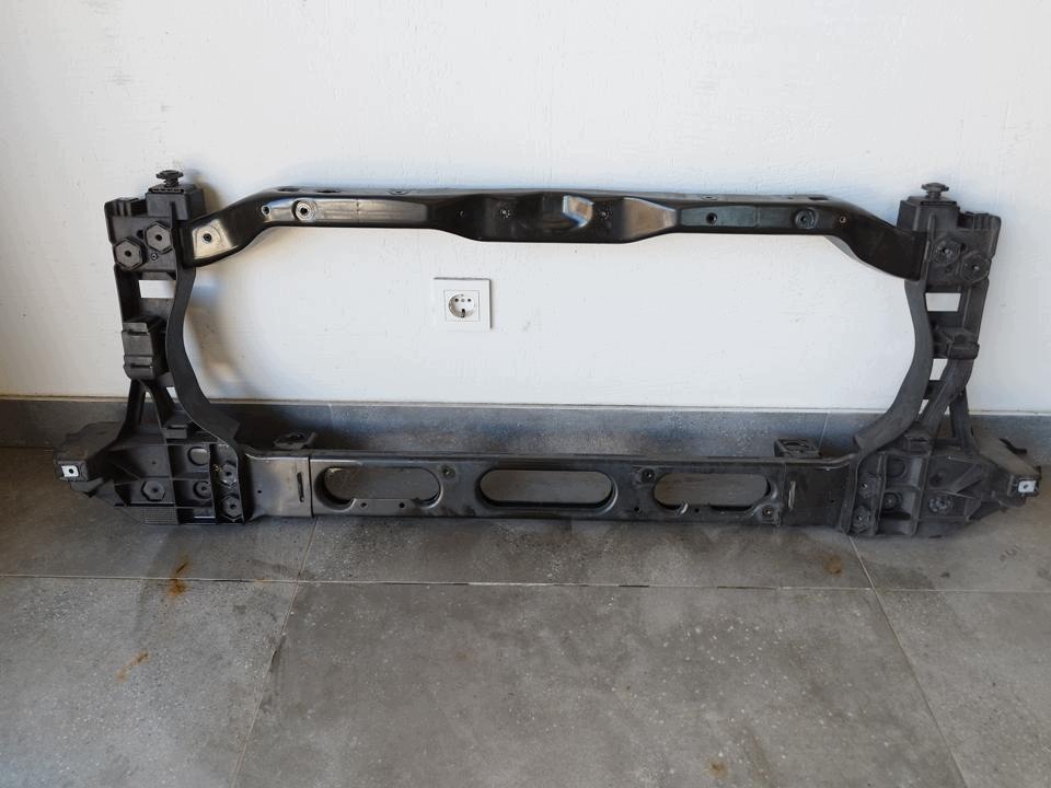 Front Reinforcement Bracket 68335505AC RAM 1500 Classic image 2