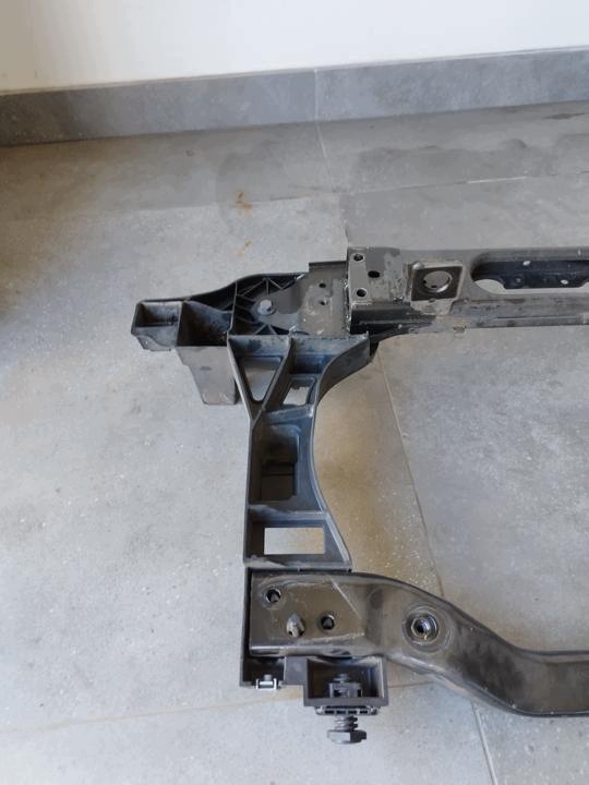 Front Reinforcement Bracket 68335505AC RAM 1500 Classic image 5