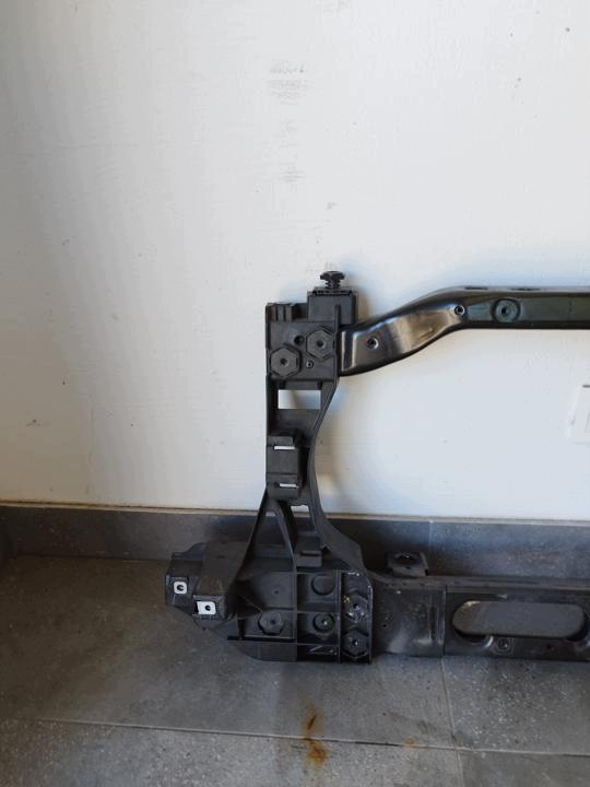 Front Reinforcement Bracket 68335505AC RAM 1500 Classic image 6