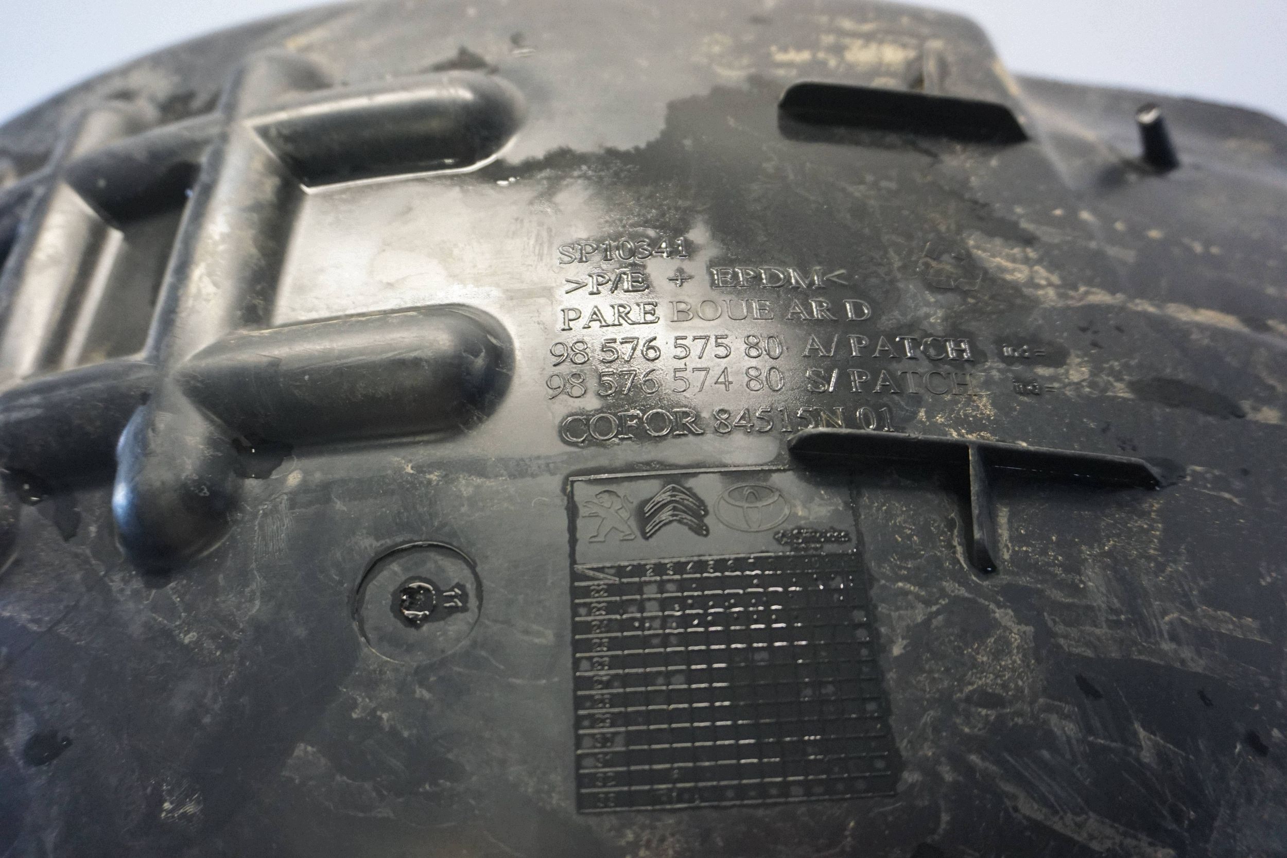 TOYOTA PROACE II Nadkole Prawe Tylne 9857657580 image 4