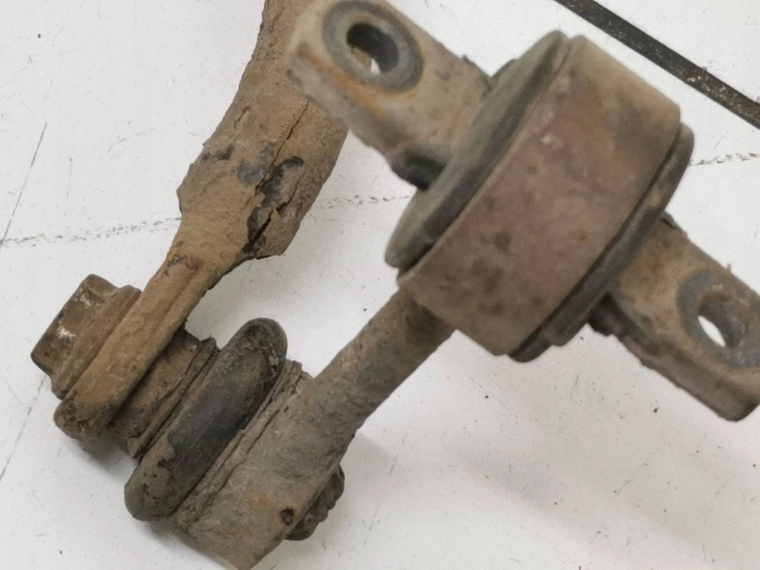 Audi A4 S4 B7 Stabilisator hinten FRC91407 image 4