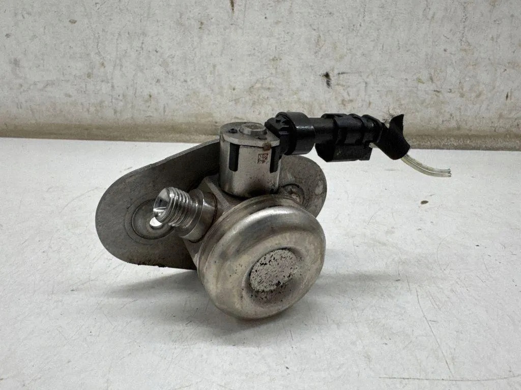 Kraftstoffpumpe BMW 1er F21 0579310 Benzin 1.8L 100kW 2016 image 2