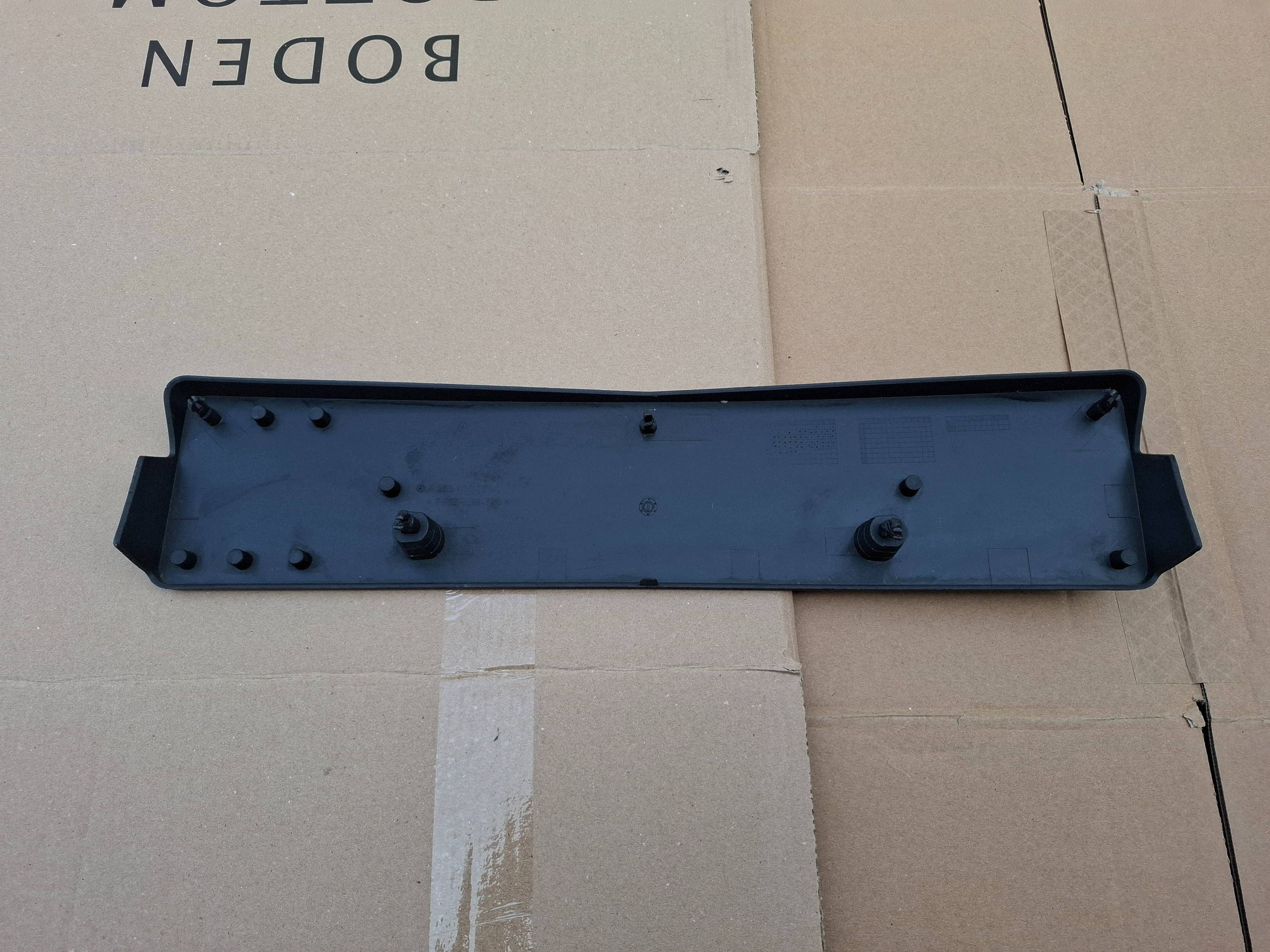 Mercedes GLC W253 AMG Kennzeichenhalter hinten OEM A2538853700 image 5