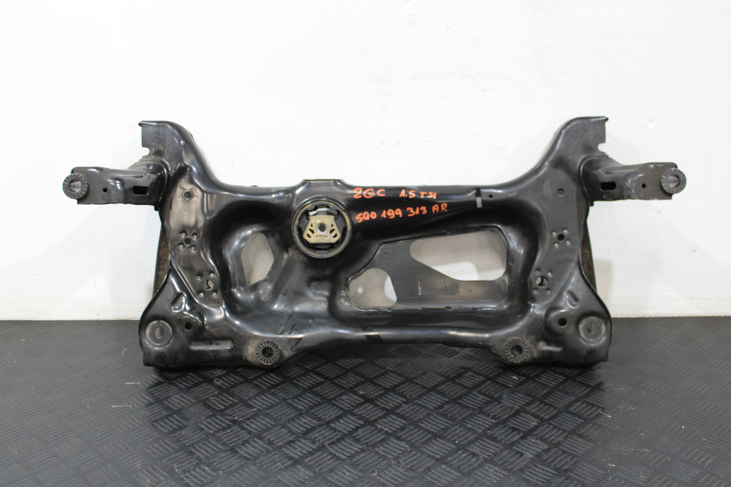 Berço VW T-Roc 5Q0199313AR Usado image 2