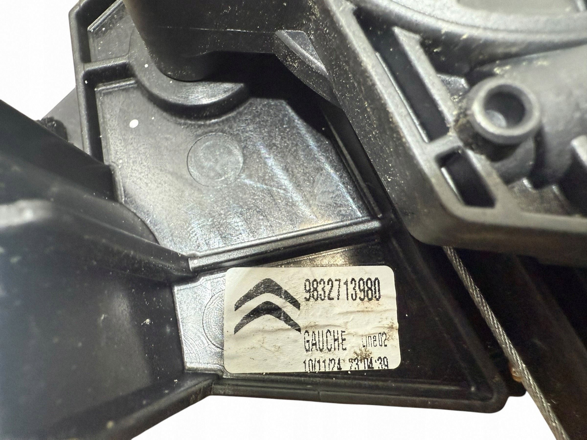 Citroen C4 III Elevador de Vidro Traseiro Esq. 9834295480