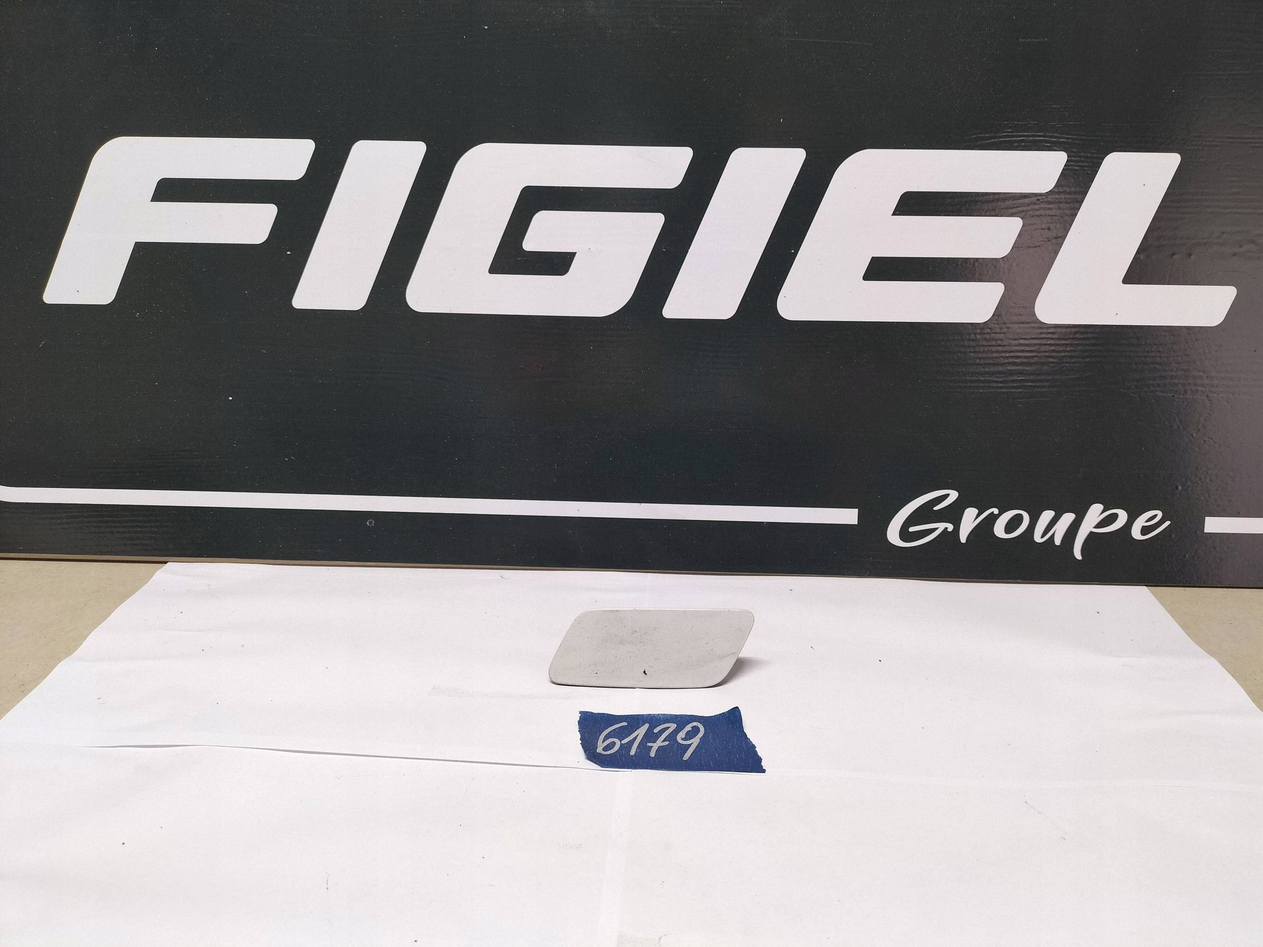 Cache lave-glace gauche VW Passat B7 CC 3C8 2012-2016 image 2