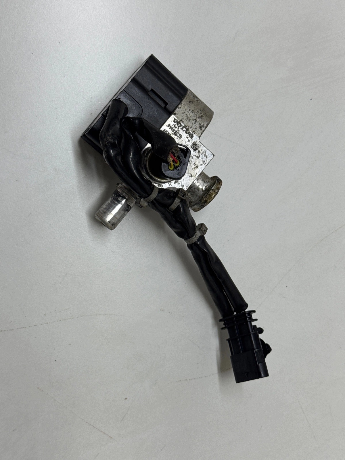 EGR-Ventil Volvo XC60 II 2.0D 31492239 image 4