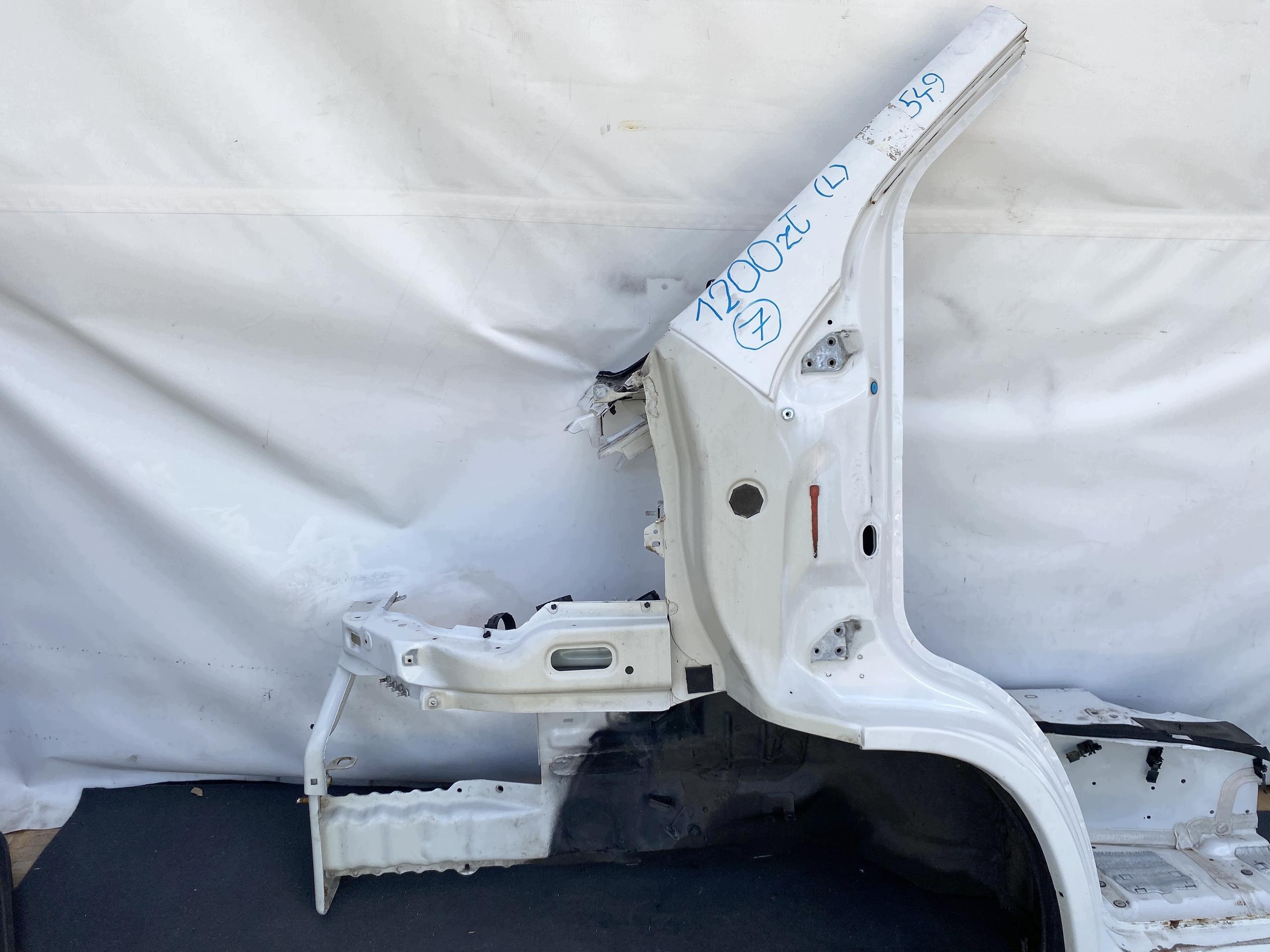 Fiat Ducato 14 Parafuso Dianteiro Esquerdo Branco OEM 1617418380 image 4