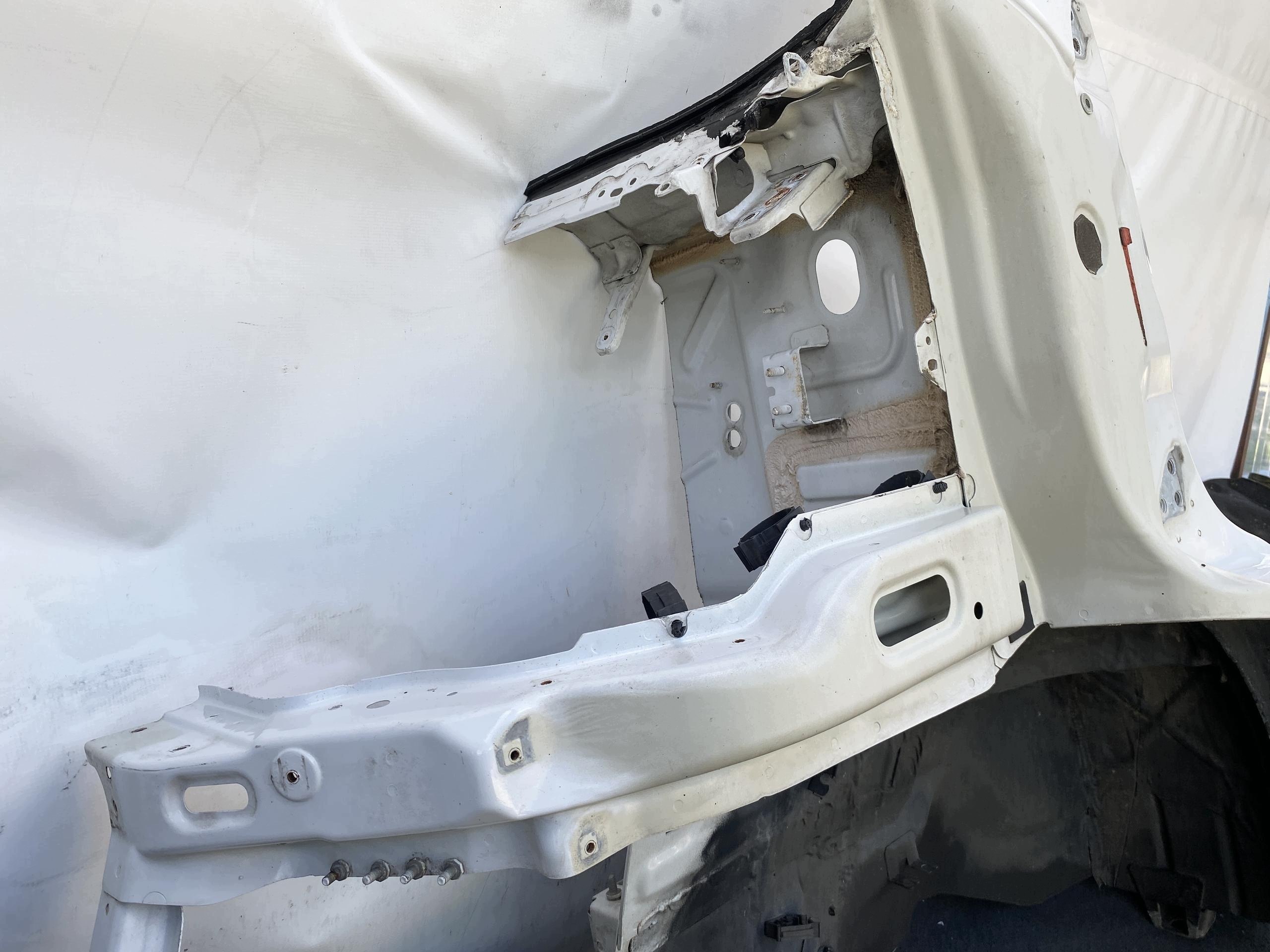 Fiat Ducato 14 Parafuso Dianteiro Esquerdo Branco OEM 1617418380 image 9