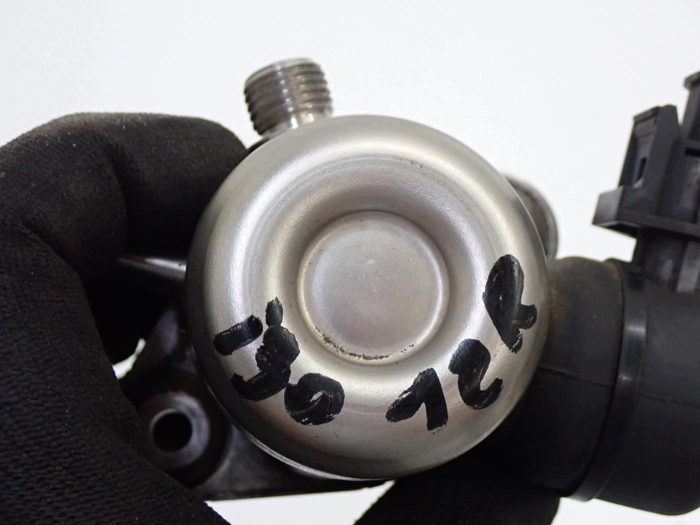 Pompe à carburant 35320-2B130 pour Hyundai image 5
