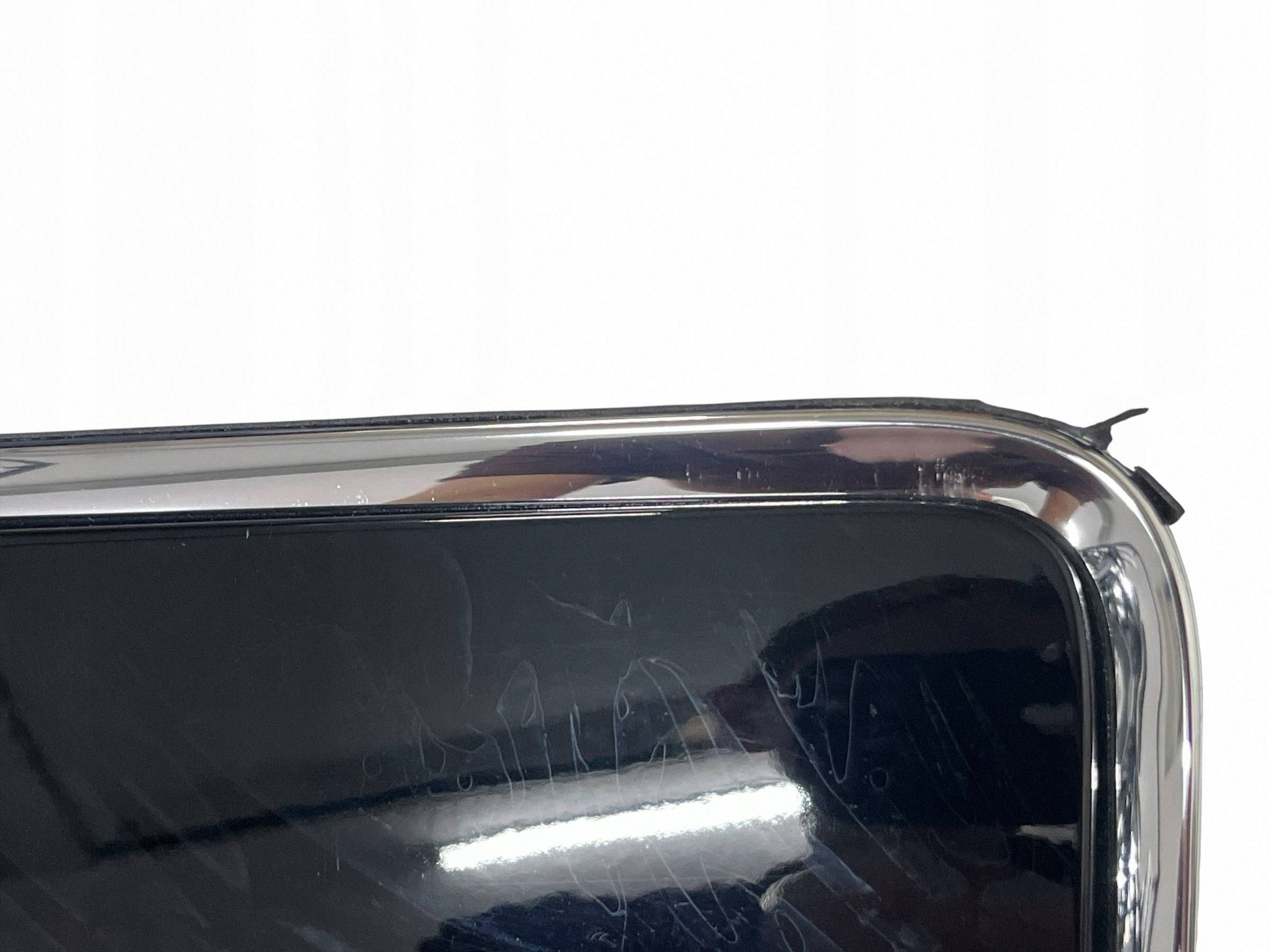 Calandre Audi A2 8Z0853631 Occasion image 8