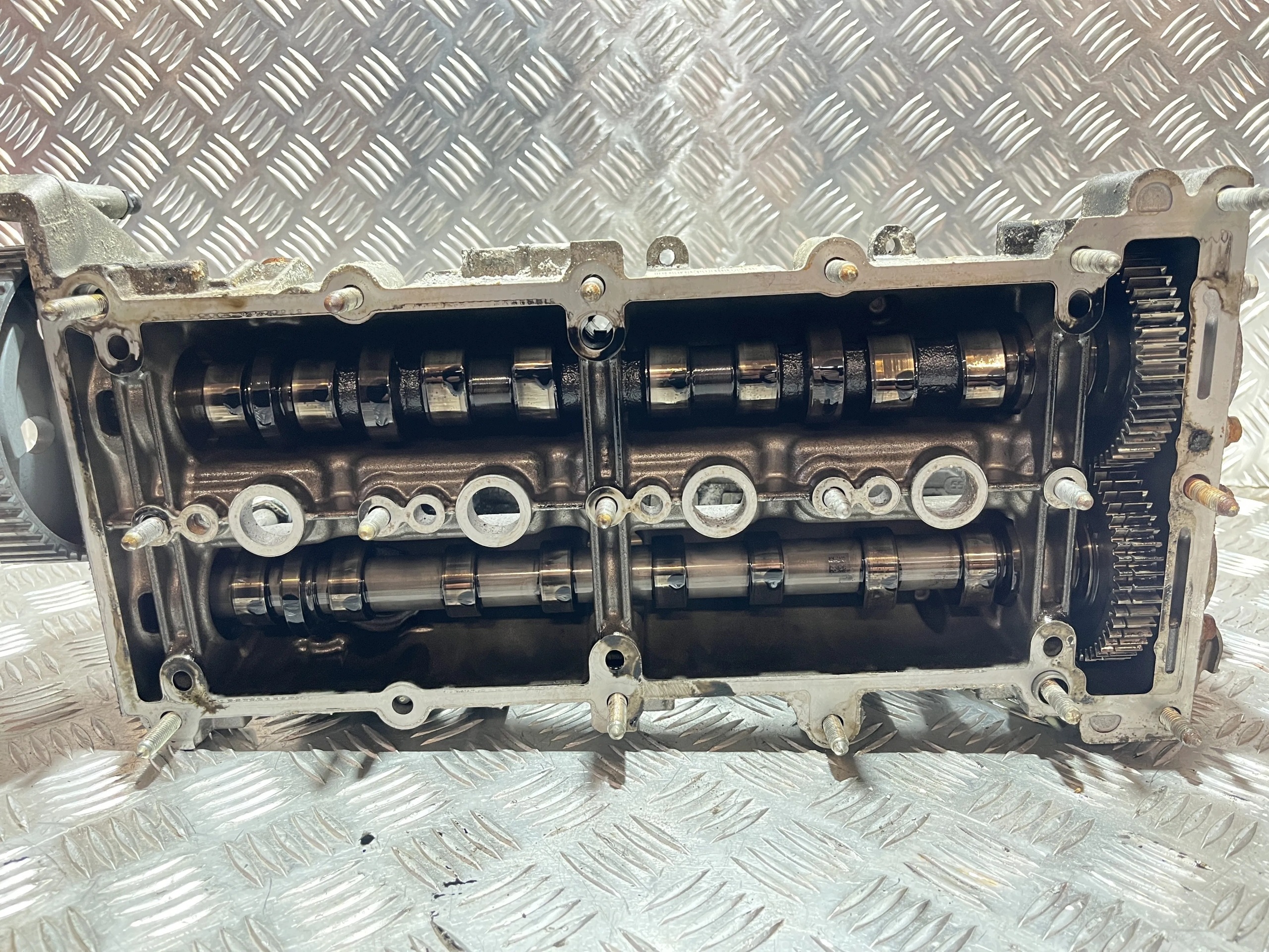 Cabeçote Completo com Árvores Alfa Romeo Giulia 2.2 D JTD image 4