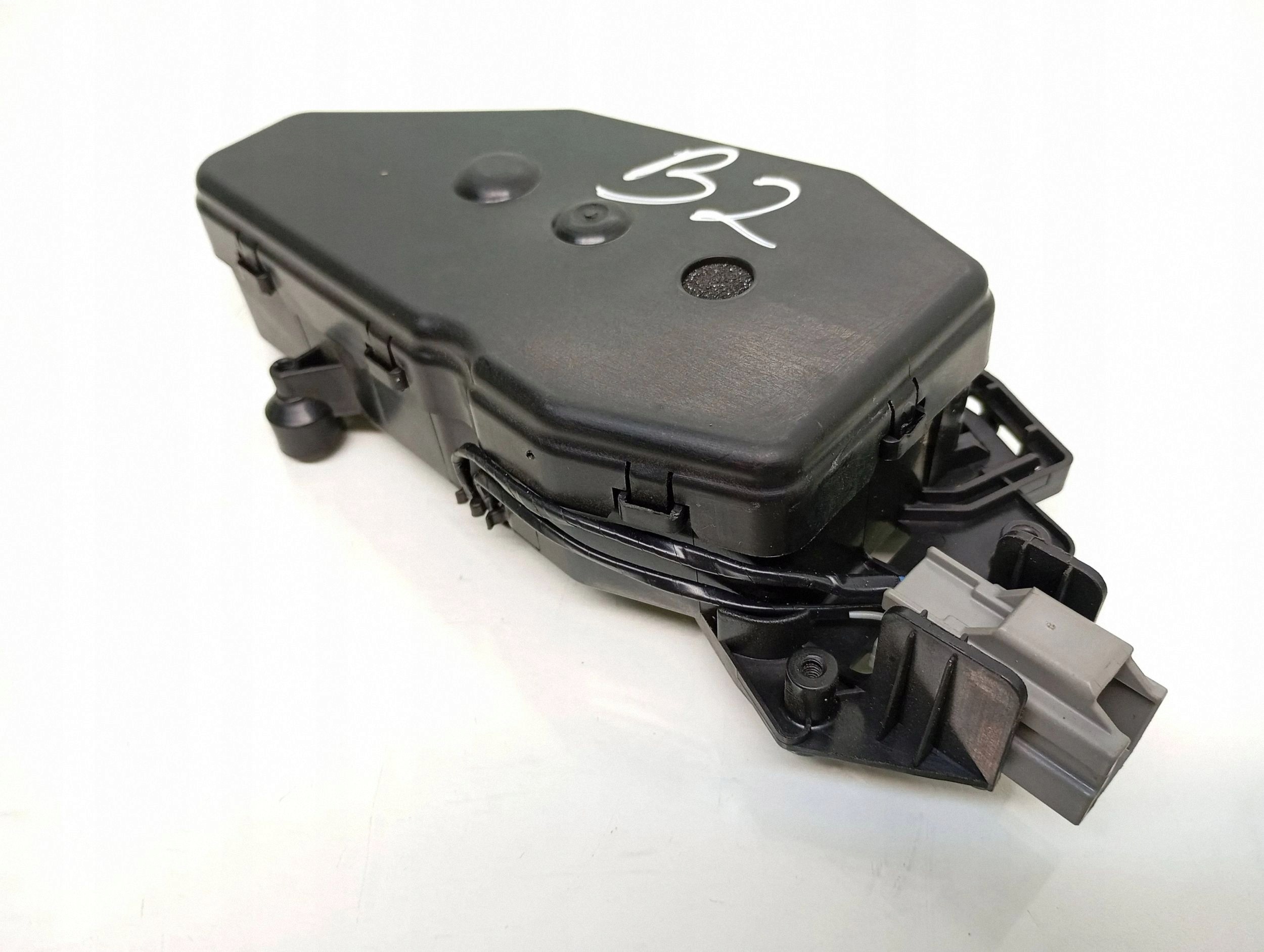 Actuador eléctrico portón Volvo V70 2013 FRC92605 image 2