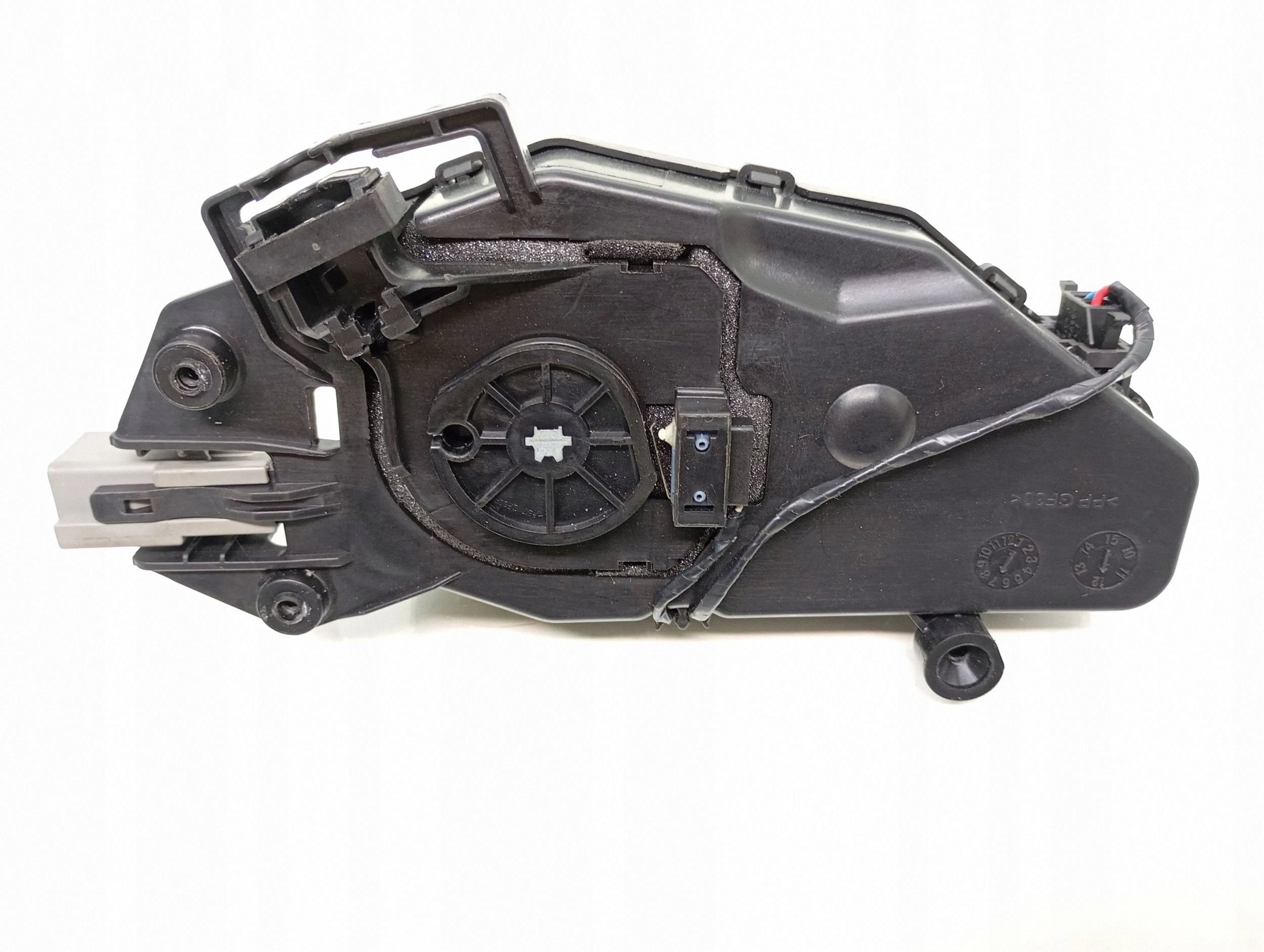 Actuador eléctrico portón Volvo V70 2013 FRC92605 image 3
