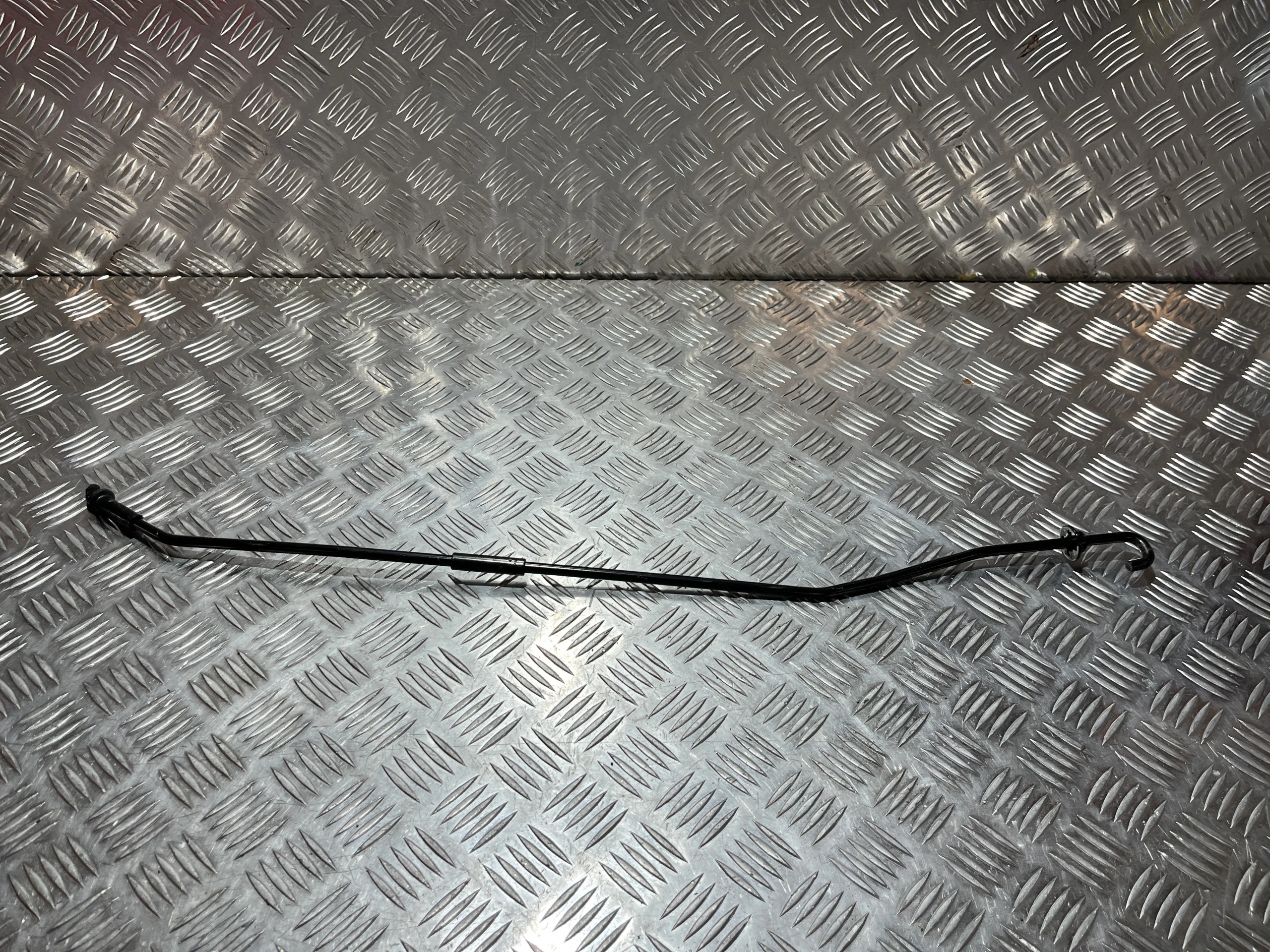 Soporte varilla capó Nissan Qashqai III J12 21-