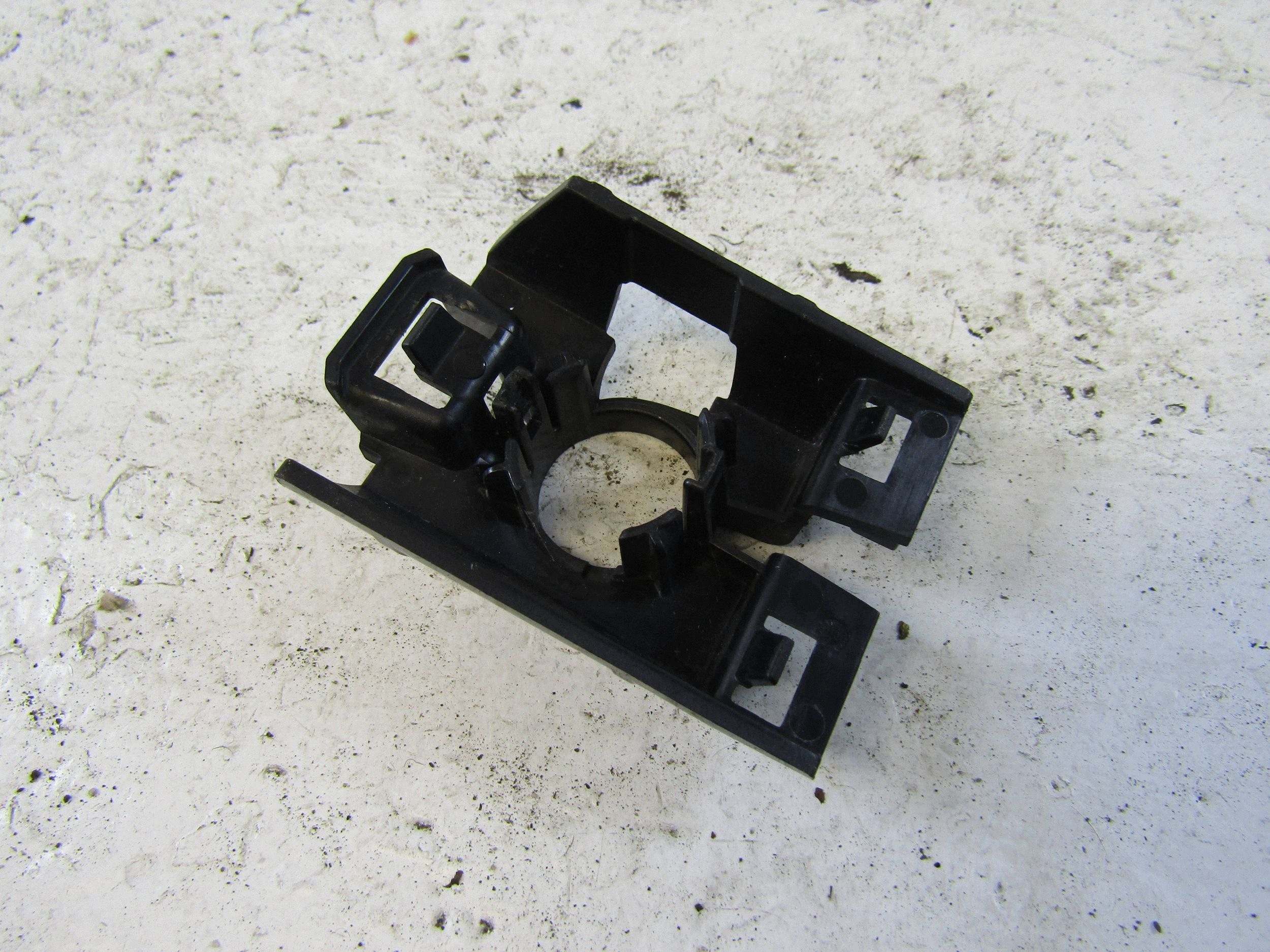 Support capteur de stationnement Audi Q3 83A919267B image 5