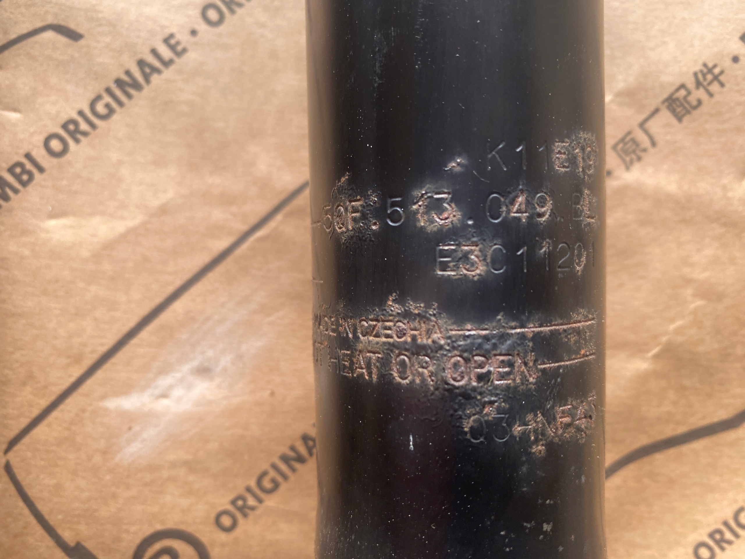 Amortecedor Traseiro Audi Q3 83A OEM 5QF513049BL QBG image 7