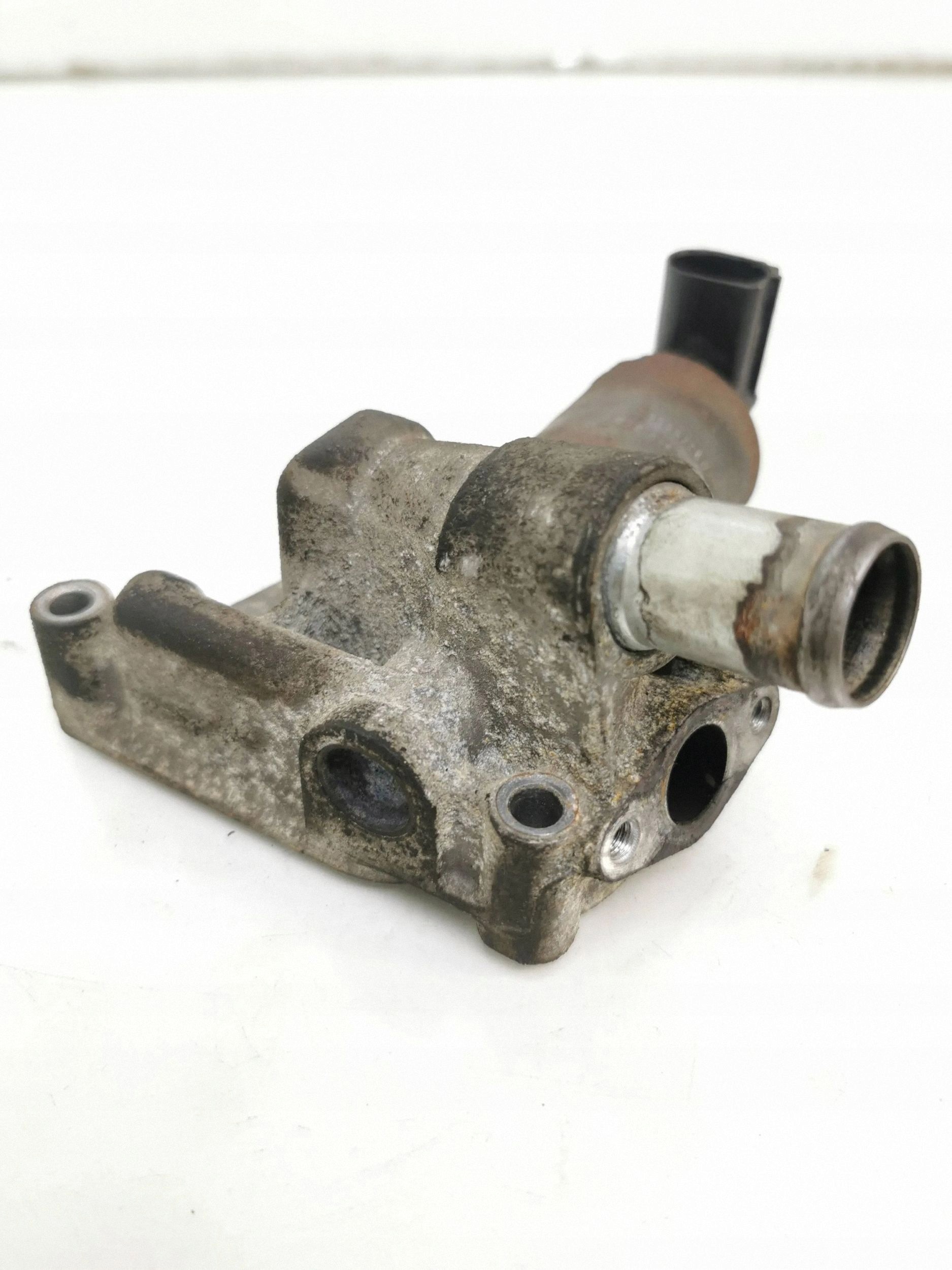 Válvula EGR Opel Corsa D 2007 Usada image 2