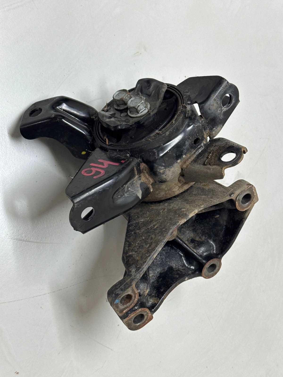 Moottorin kiinnike Hyundai Santa Fé III 2.2D 14-20