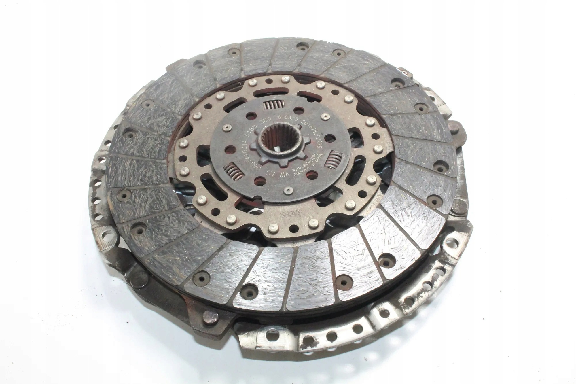 Plaque de pression d'embrayage VW CC B7 2.0L 06J141031A image 2