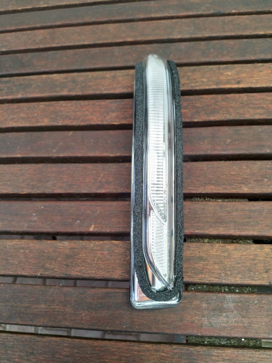Direction indicator KIA NIRO mirror from 2016 EUROPA right image 3
