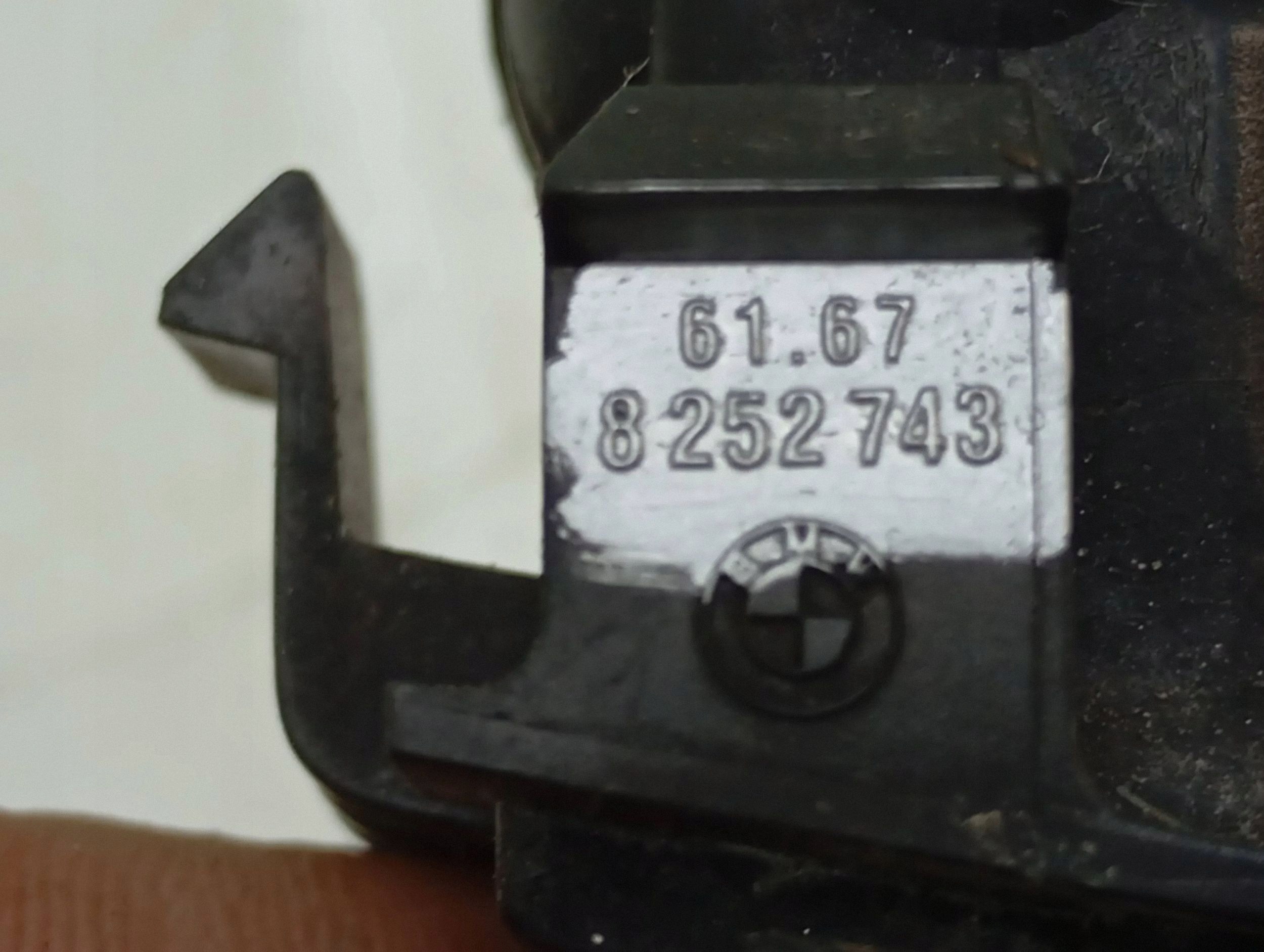Lave-phare gauche BMW X5 E53 8252743 image 3