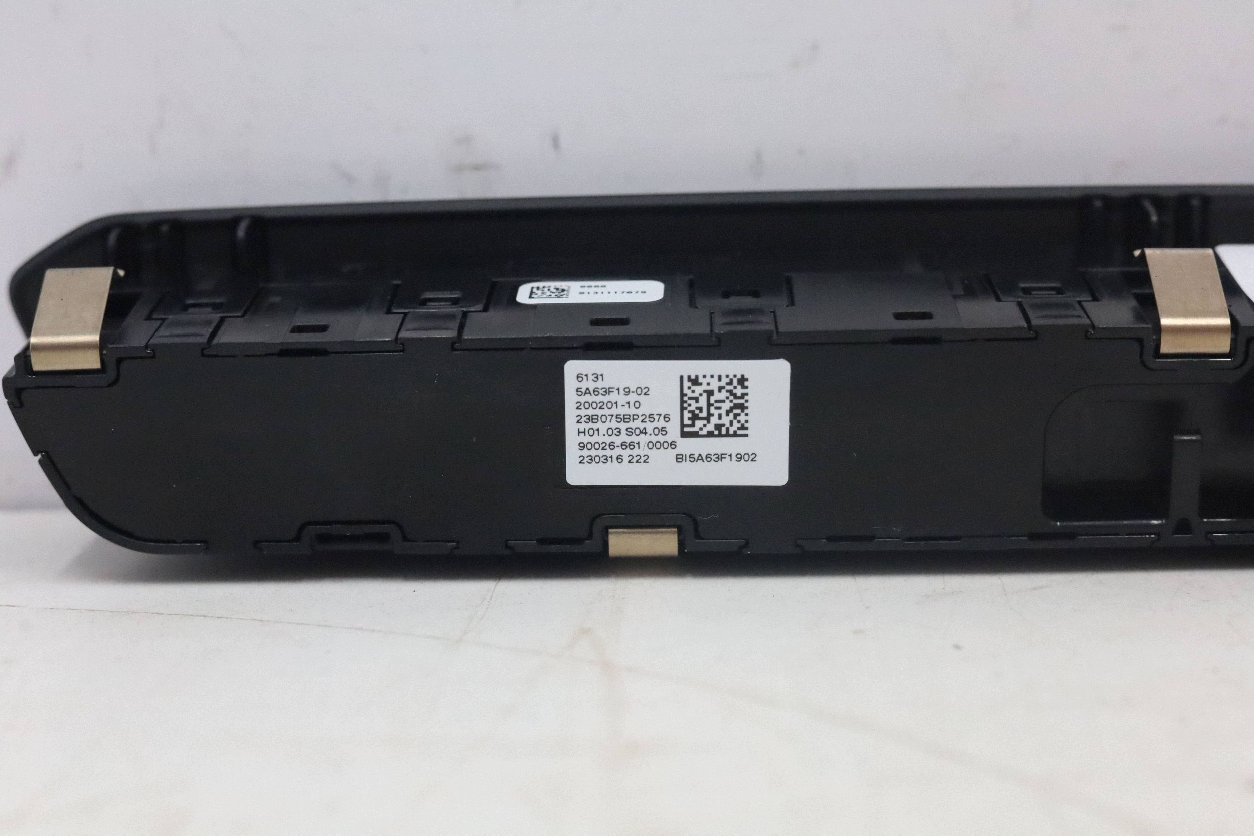 BMW G20 Radio Switch Panel 5A63F19 Used image 3
