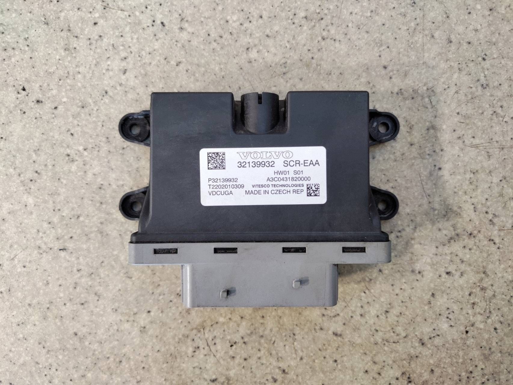 AdBlue-pumpun ohjainyksikkö 32139932 Volvo V90 2.0 Diesel
