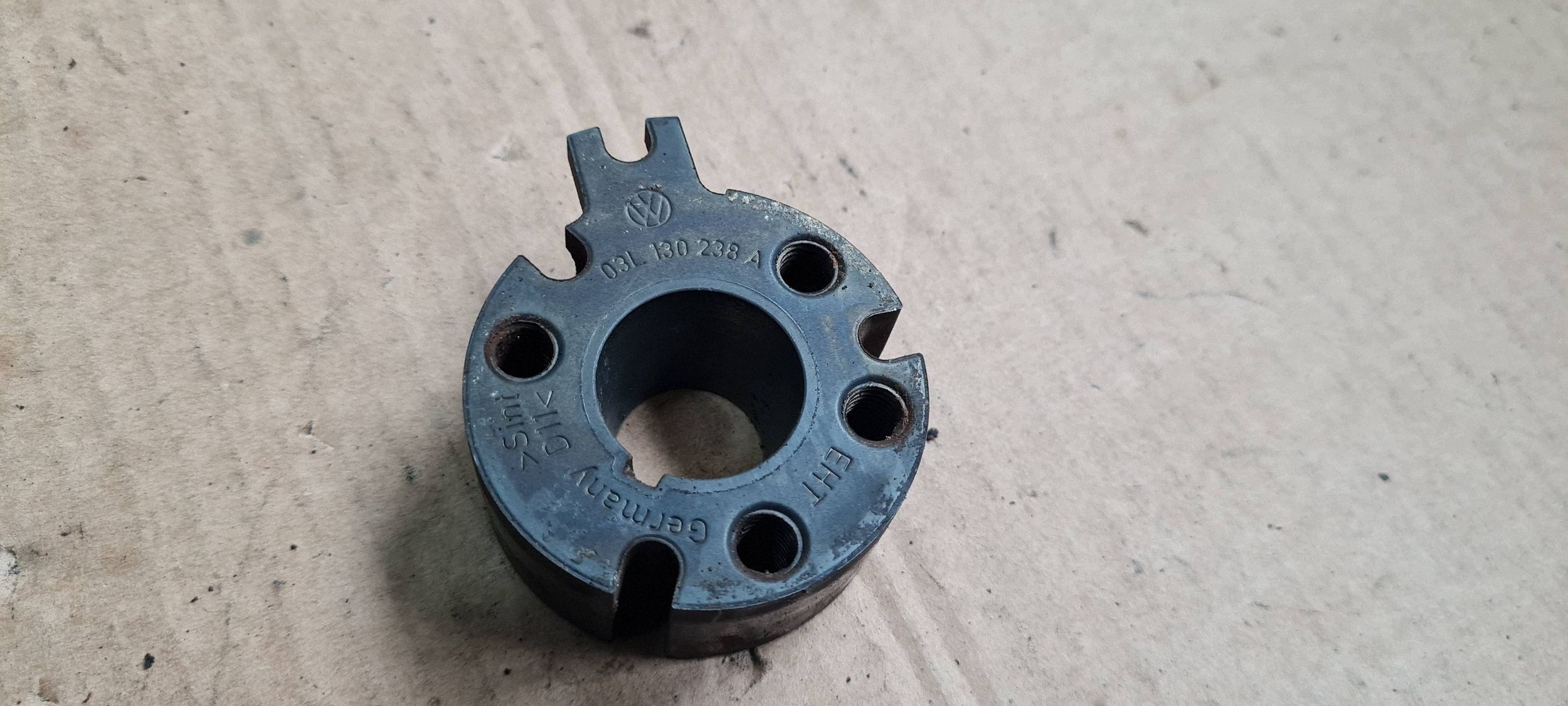 Q5 8R Zahnrad der Einspritzpumpe 2.0 TDI 03L130238A image 2