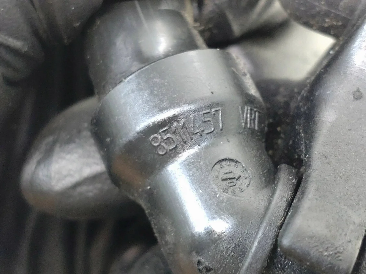 Conduit d'huile boîte BMW 3 E90 E91 8511455 image 5