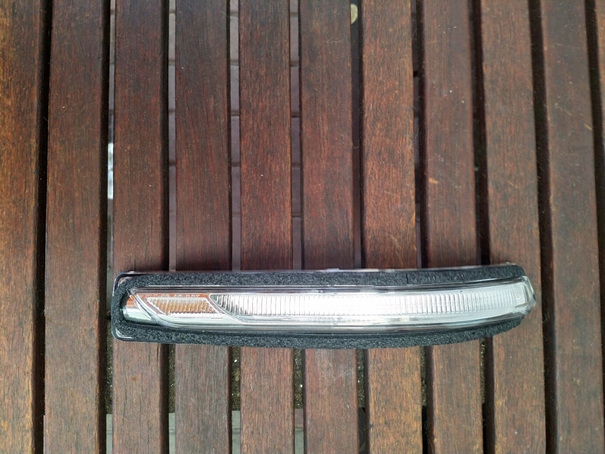 Direction indicator KIA NIRO mirror from 2016 EUROPA left image 3