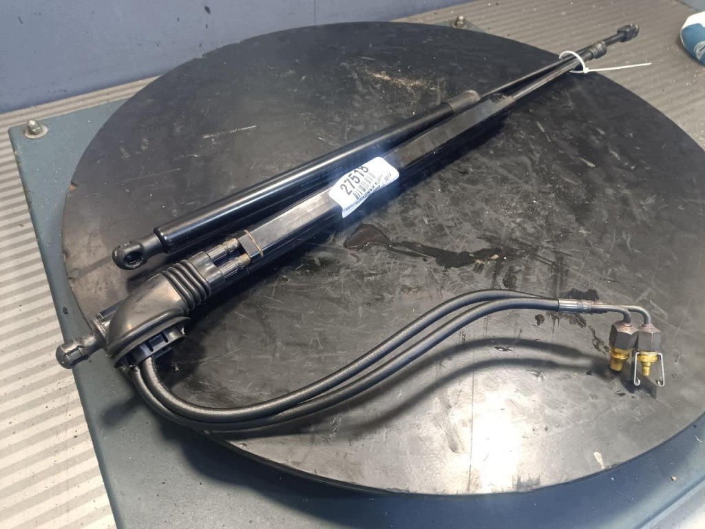 Atuador da tampa Opel Insignia A 13338838