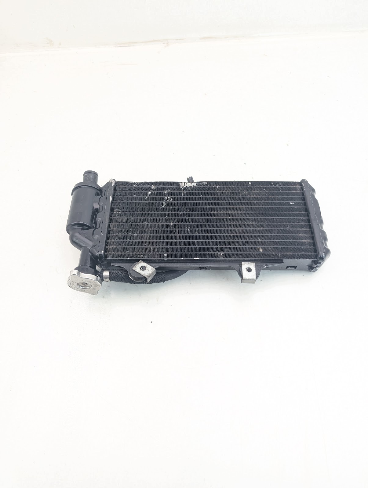 BMW F650 GS Vedenjäähdytin, OEM 20260803123442