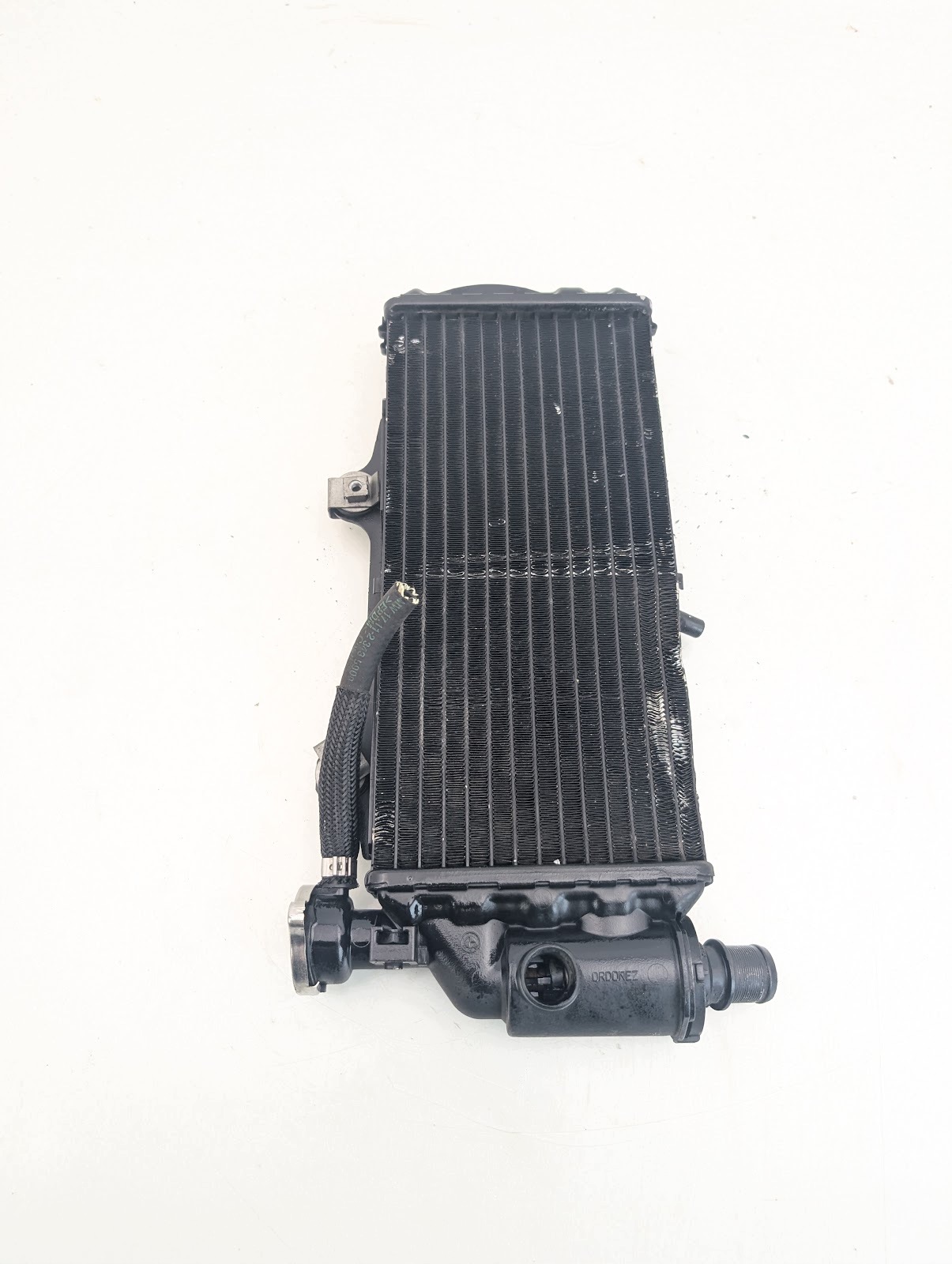 BMW F650 GS Radiateur d'eau OEM 20260803123442 image 9
