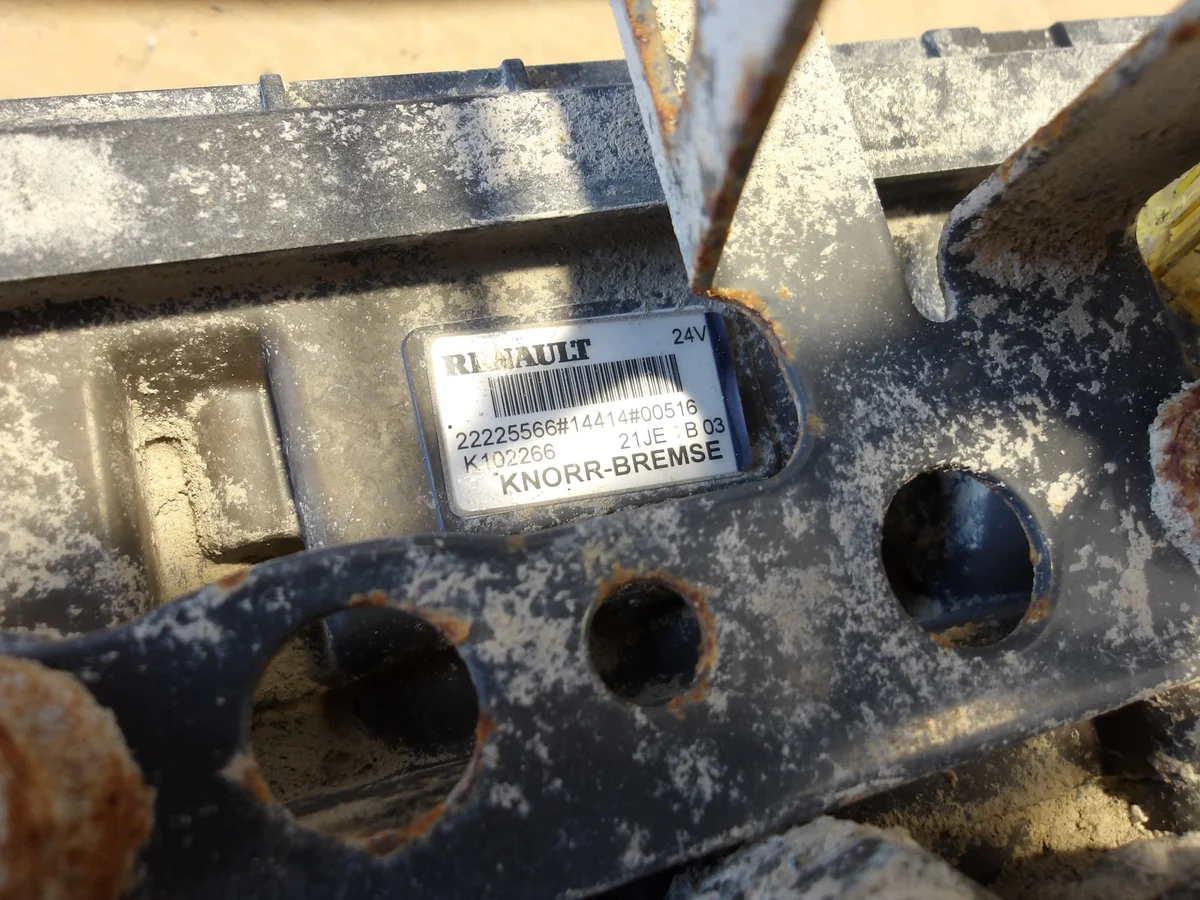 Vanne EBS Renault Gama T K102266 image 6