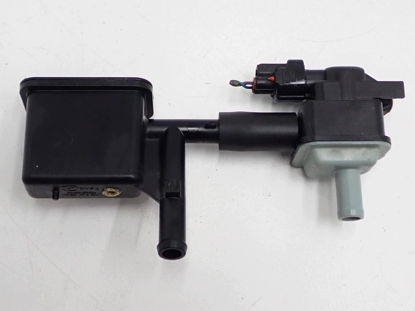 Unterdruckventil 136200-7230 Mazda 3 IV BP image 3